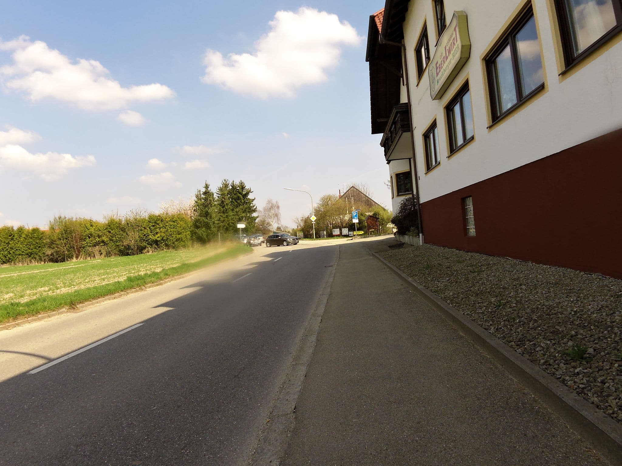 Street view near Eberlwirt, Bruckberg — © czmrtn (CC BY-SA · Mapillary)