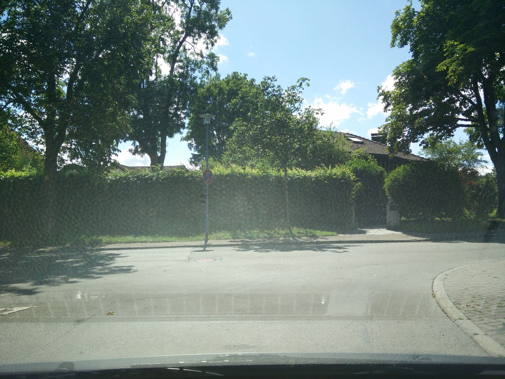 Street view near Haus Braunschweig, Bad Dürrheim — © tobim91 (CC BY-SA · Mapillary)