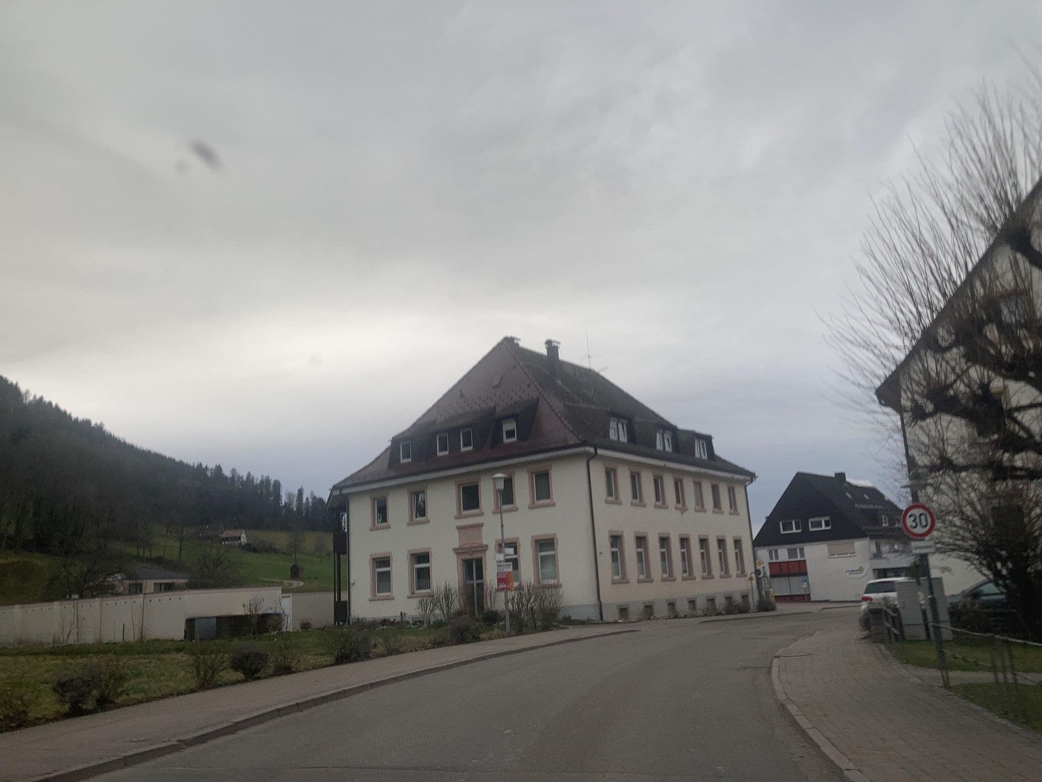 Street view near Gasthof Adler - Gästehaus, Stegen — © tasmaniadevil (CC BY-SA · Mapillary)