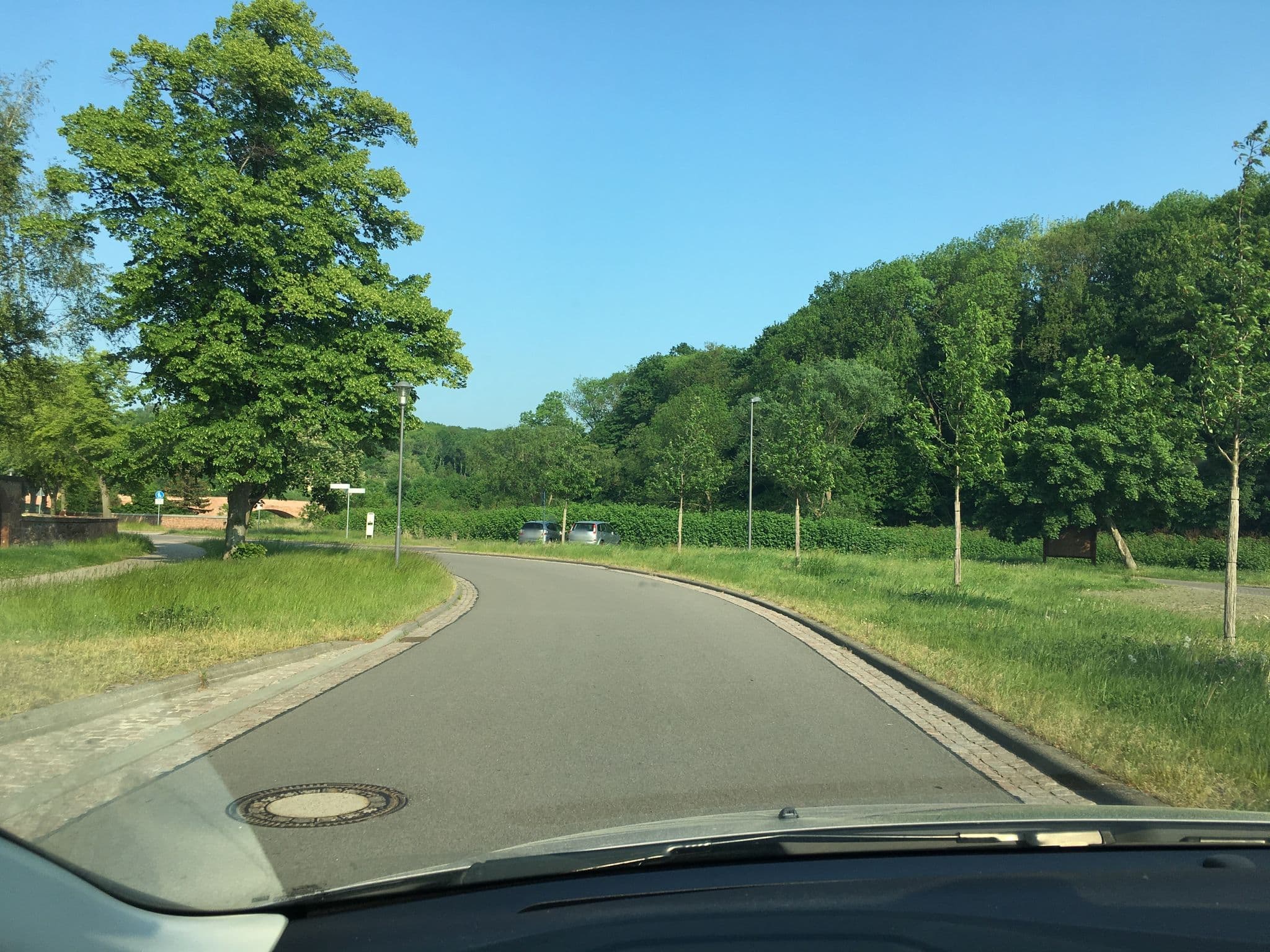Street view near Wohnmobilstellplatz "Uferstraße", Rochlitz — © bejotel (CC BY-SA · Mapillary)