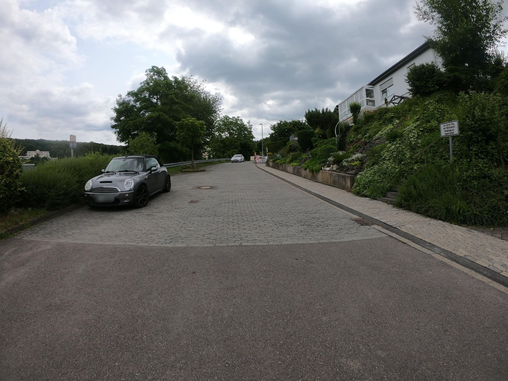 Street view near Schlossblick, Bad Breisig — © bernd1960 (CC BY-SA · Mapillary)