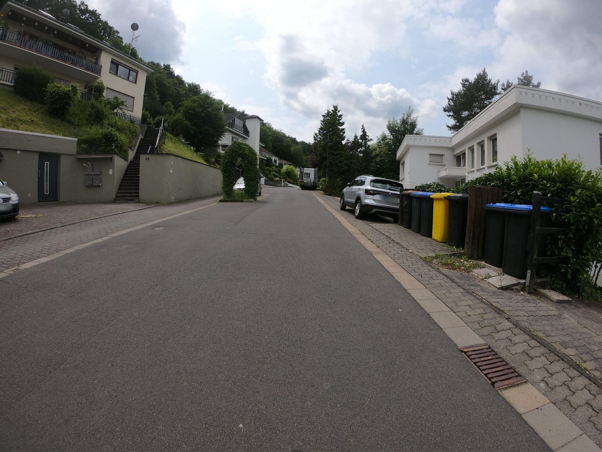 Street view near RheinPanorama, Bad Breisig — © bernd1960 (CC BY-SA · Mapillary)