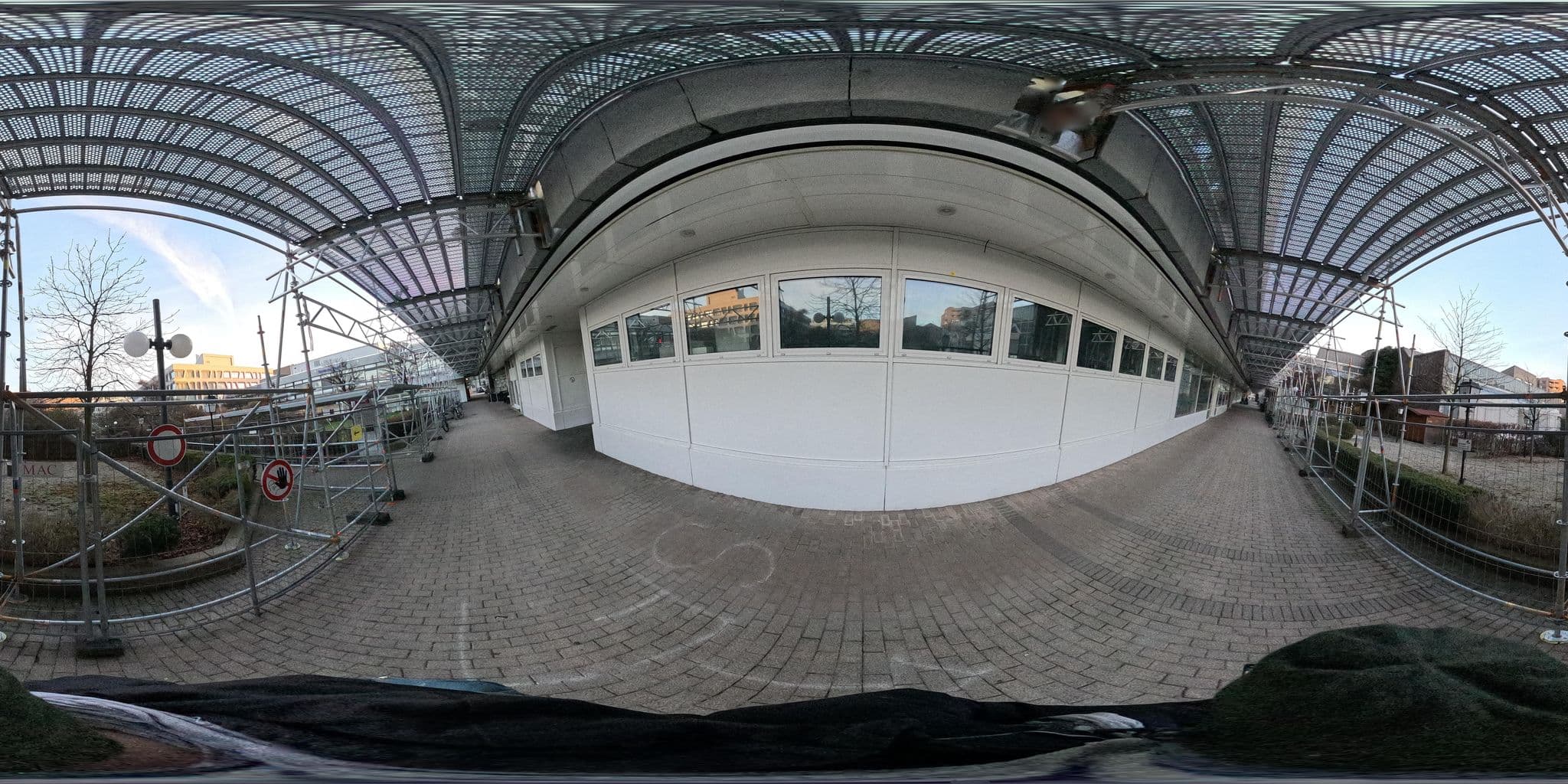 Street view near Four Points by Sheraton Munich Arabellapark, Bogenhausen — © ente (CC BY-SA · Mapillary)