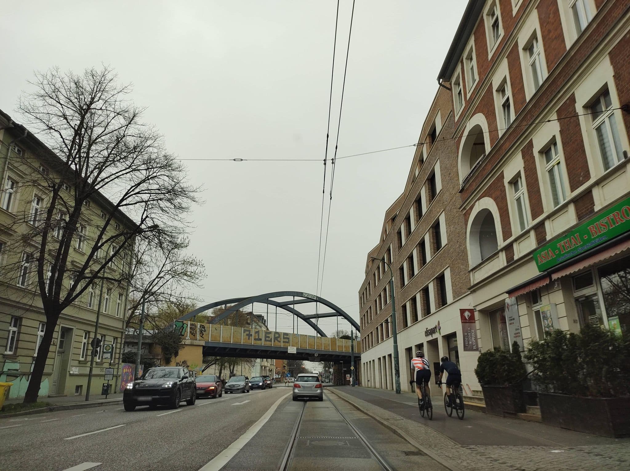 Street view near Apartments am Sommerschloss, Potsdam — © thetornado76 (CC BY-SA · Mapillary)