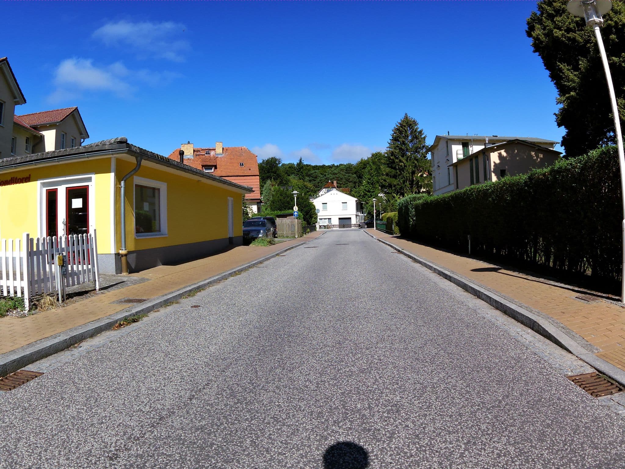 Street view near Sonnenhof Bansin, Bansin — © zoegglmeyr (CC BY-SA · Mapillary)
