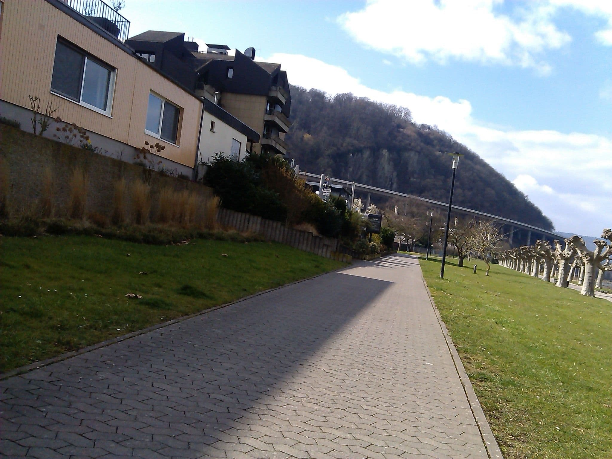Street view near Hotel Villa am Rhein, Andernach — © changchun1 (CC BY-SA · Mapillary)