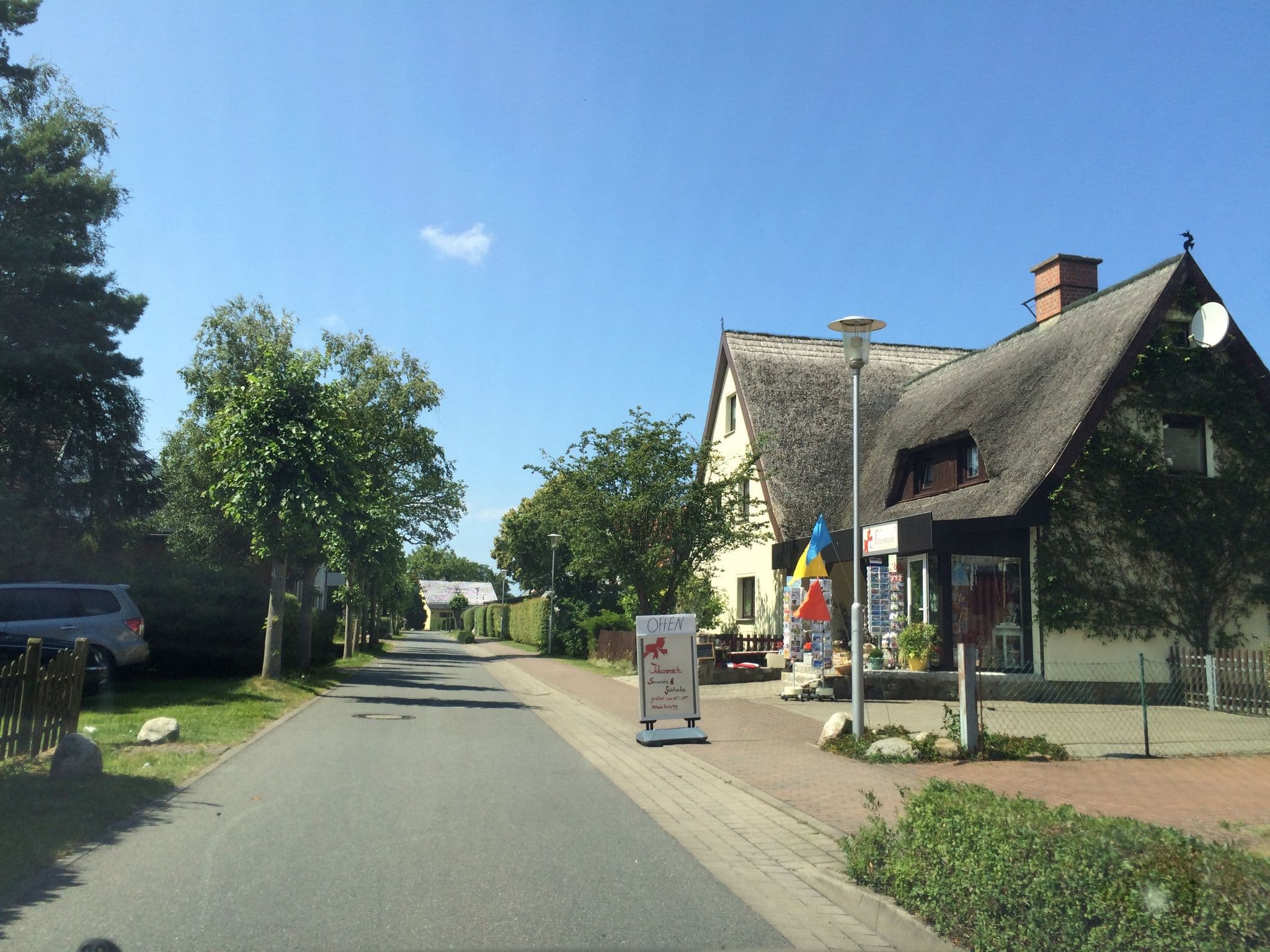 Street view near Ferienhaus ZENO, Zingst — © hajak (CC BY-SA · Mapillary)