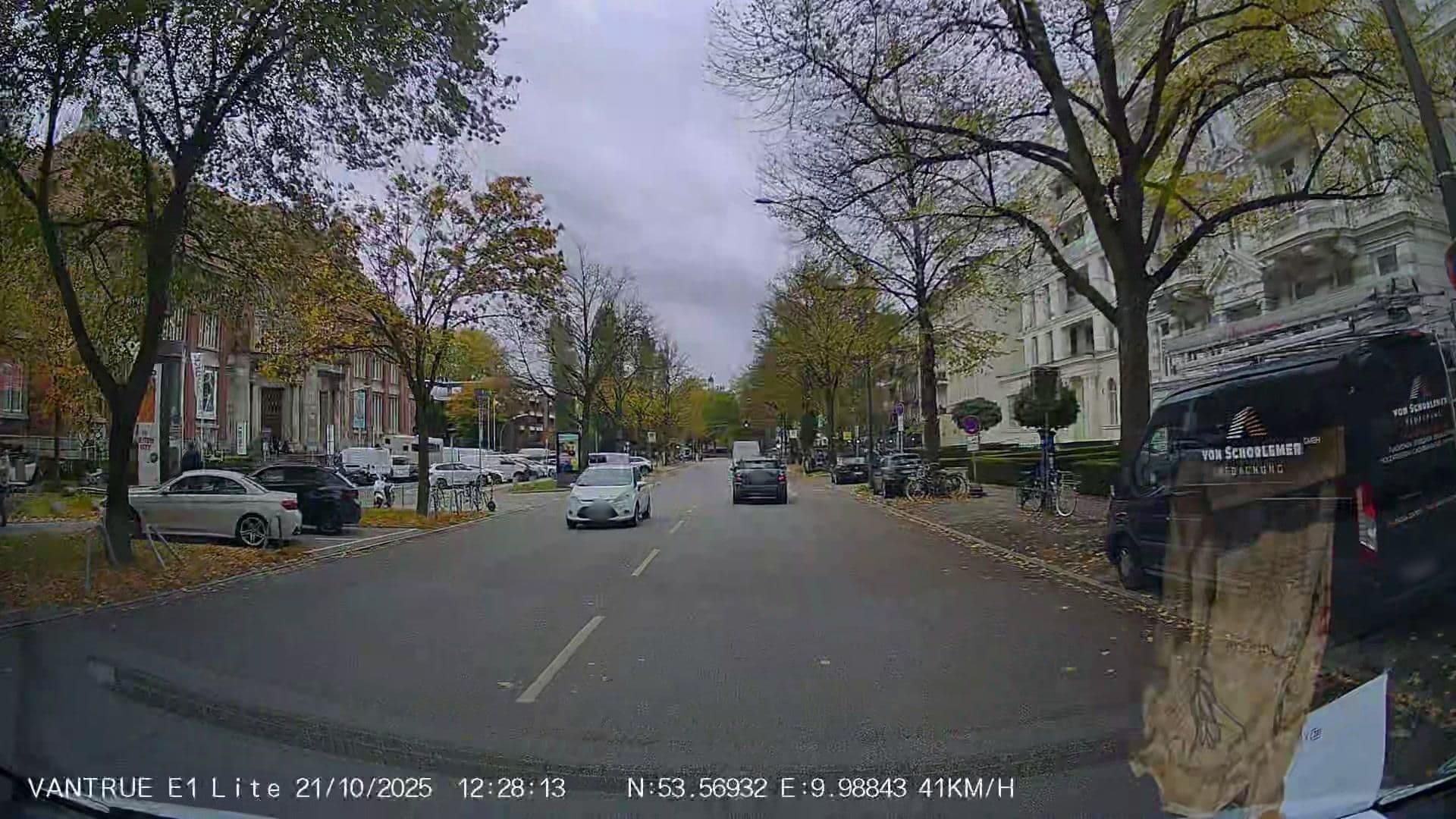 Street view near Hotel am Museum, Rotherbaum — © Hightower- (CC BY-SA · Mapillary)
