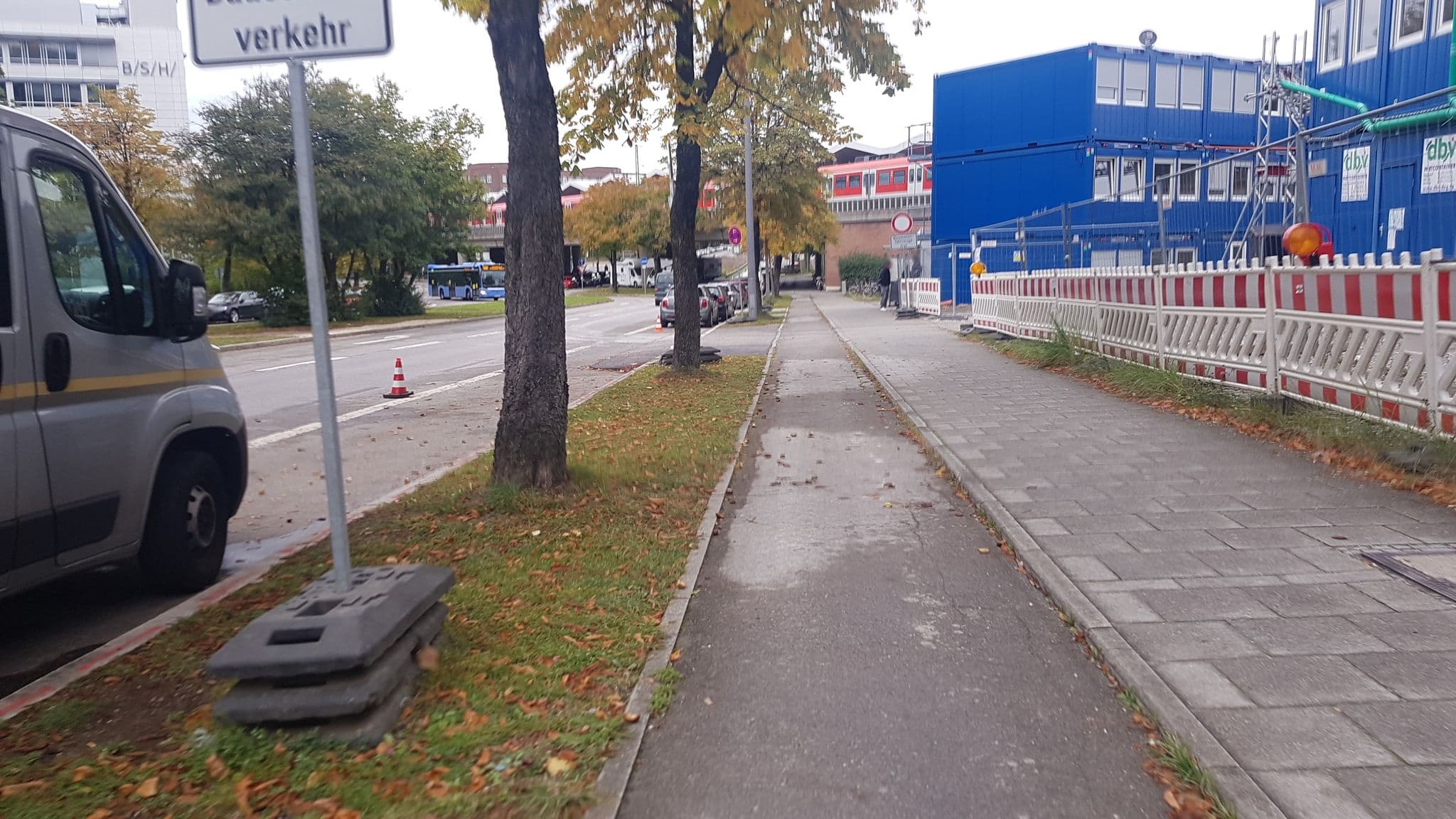 Street view near Revo, Neubiberg — © thomas_munichways (CC BY-SA · Mapillary)