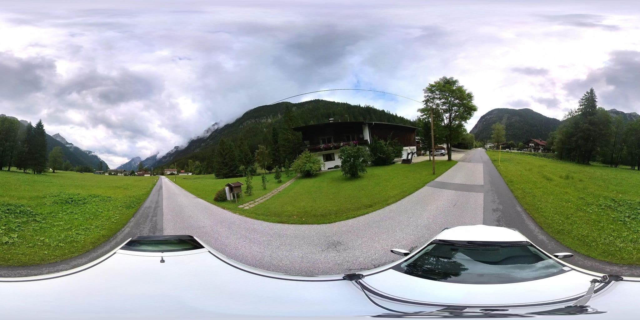 Street view near Steuxnerhof, Scharnitz — © osmplus_org (CC BY-SA · Mapillary)