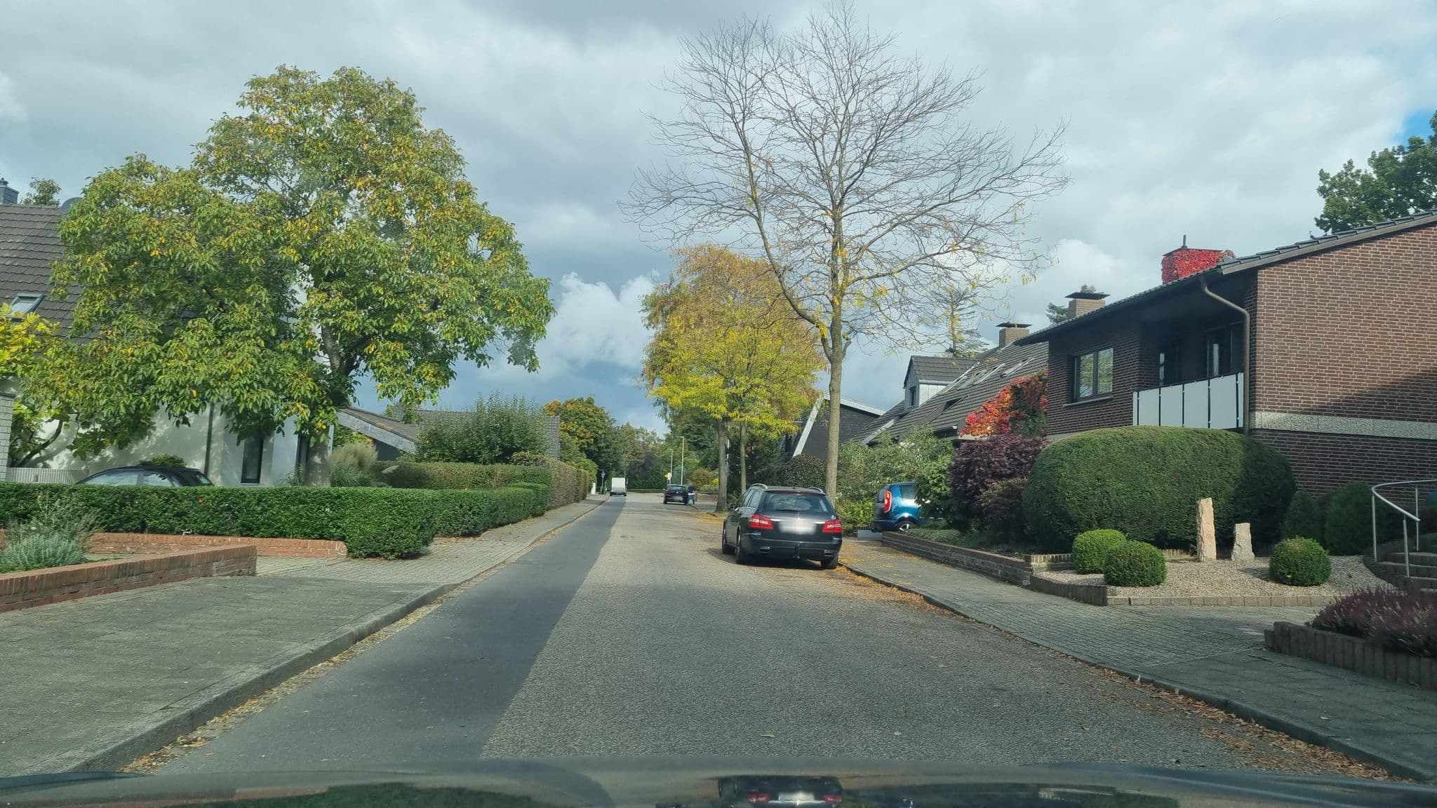 Street view near Ferienwohnung "Am Hügelweg", Kleve — © helfrich (CC BY-SA · Mapillary)