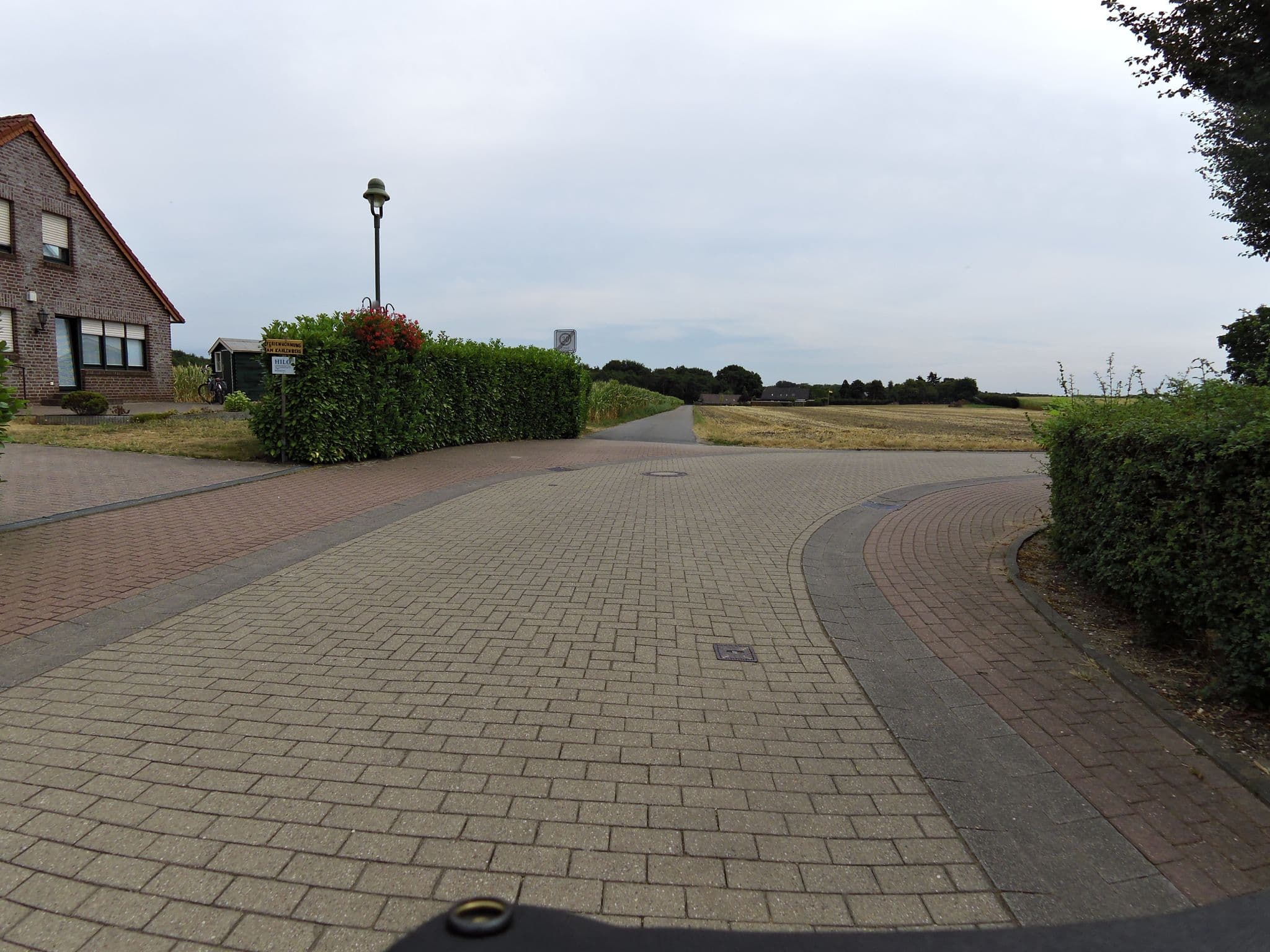 Street view near Ferienwohnung "Am Kahlenberg", Weeze — © sander_h (CC BY-SA · Mapillary)