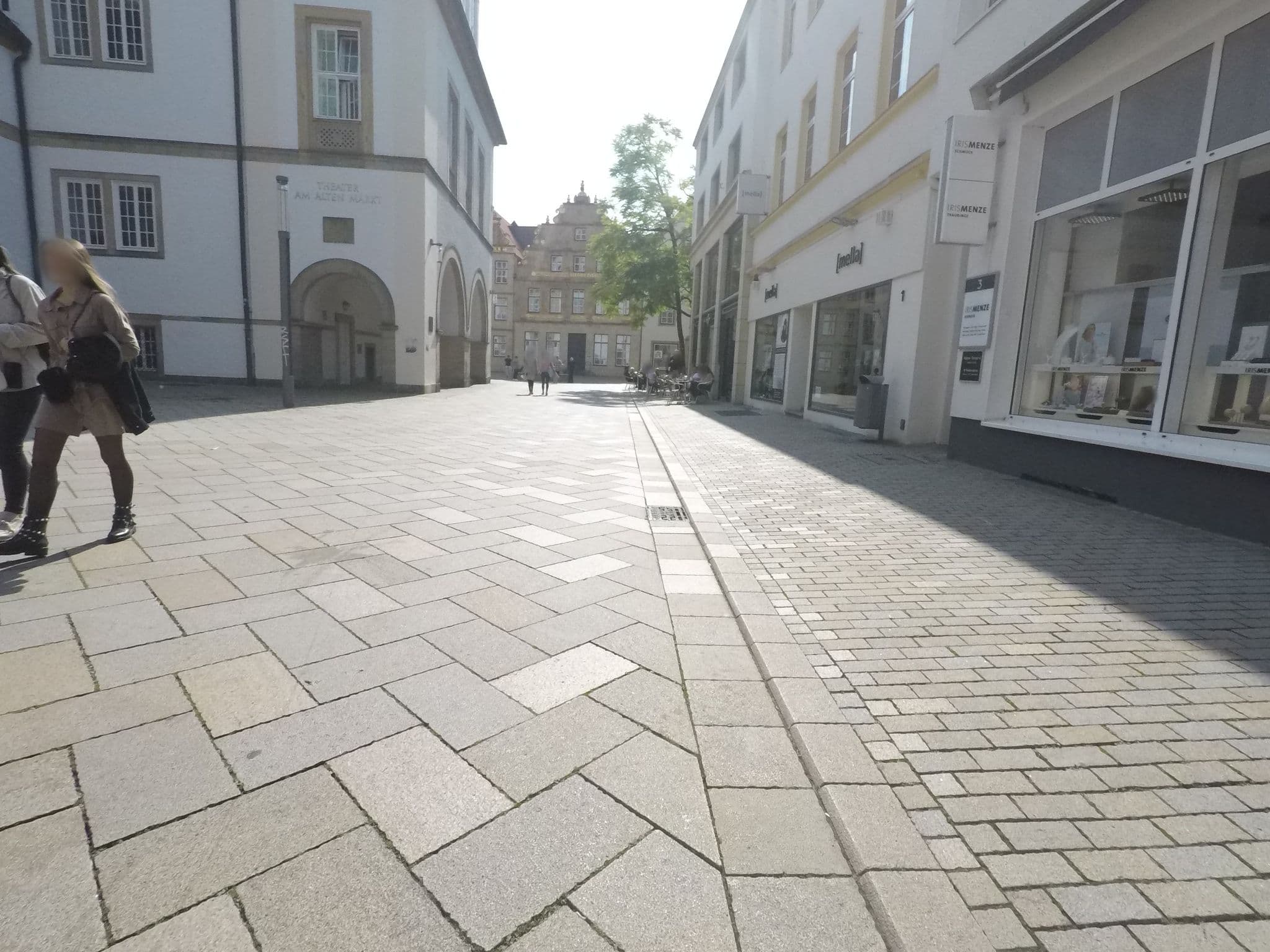 Street view near Boardinghouse Bielefeld Altstadt, Bielefeld — © mapiman (CC BY-SA · Mapillary)