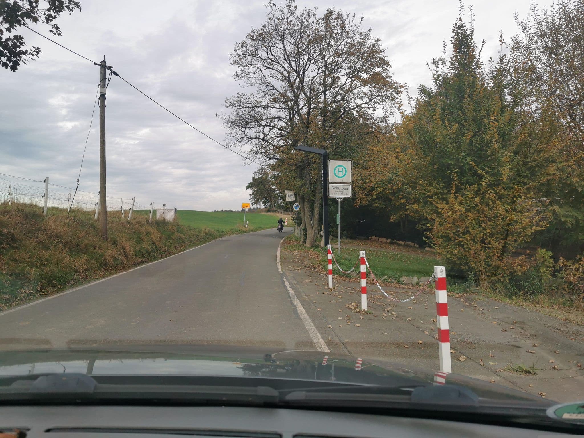 Street view near FeWo-Hückeswagen, Hückeswagen — © ASRvw (CC BY-SA · Mapillary)