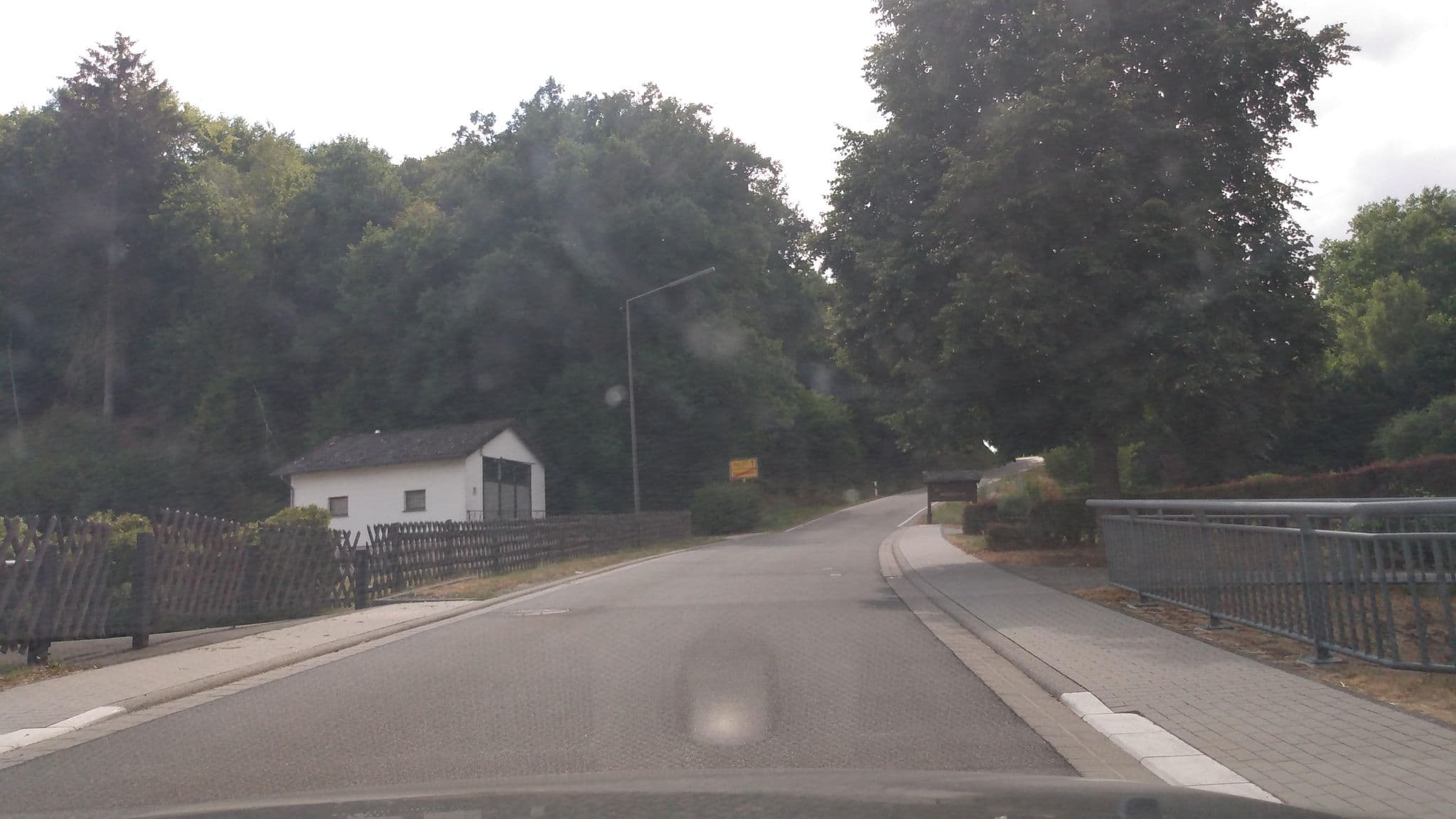 Street view near Ferienwohnung Räuberhöhle, Thalfang — © rb61 (CC BY-SA · Mapillary)