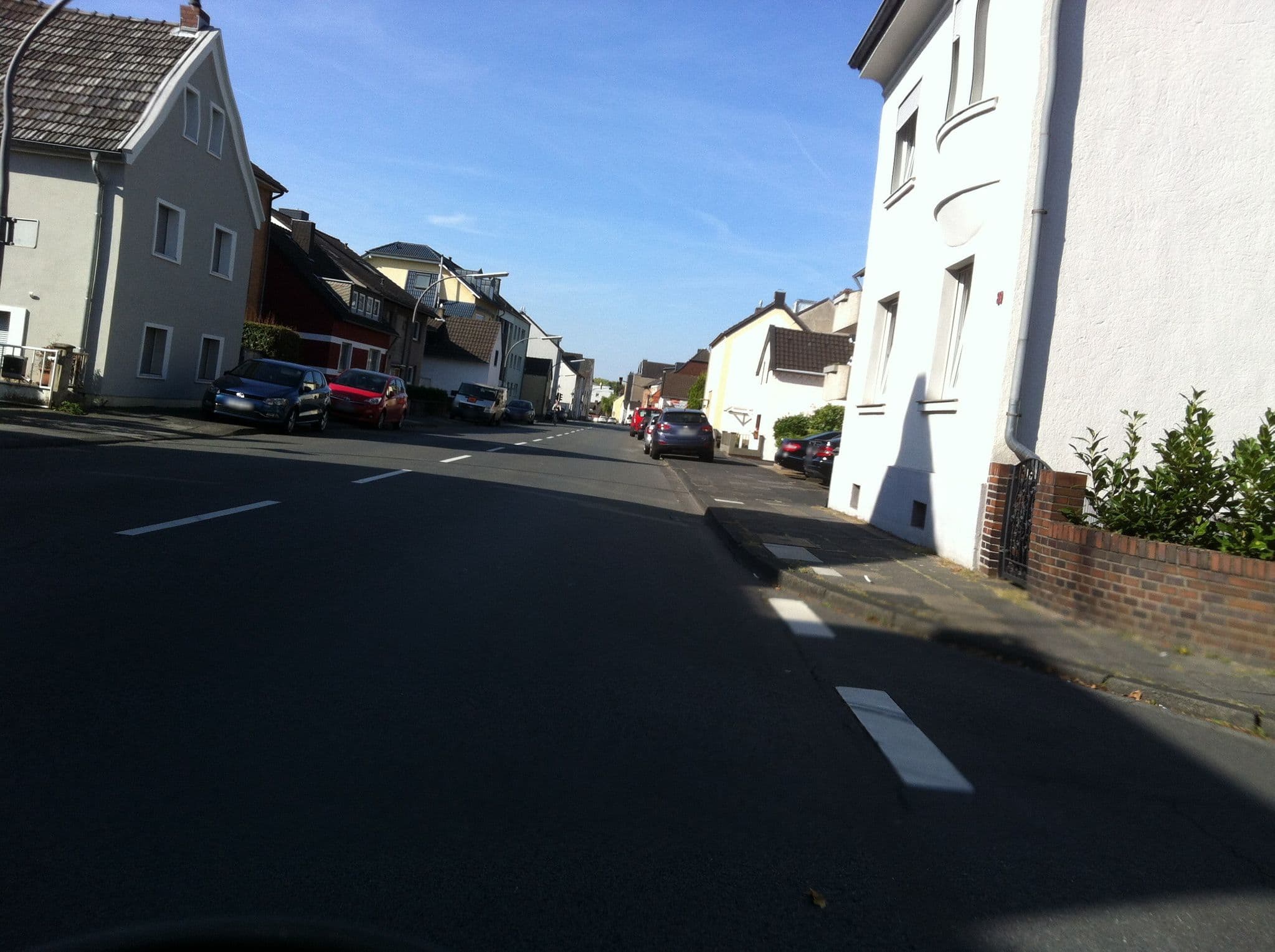 Street view near Apartment Airport Köln, Eil — © ifjj1ref (CC BY-SA · Mapillary)
