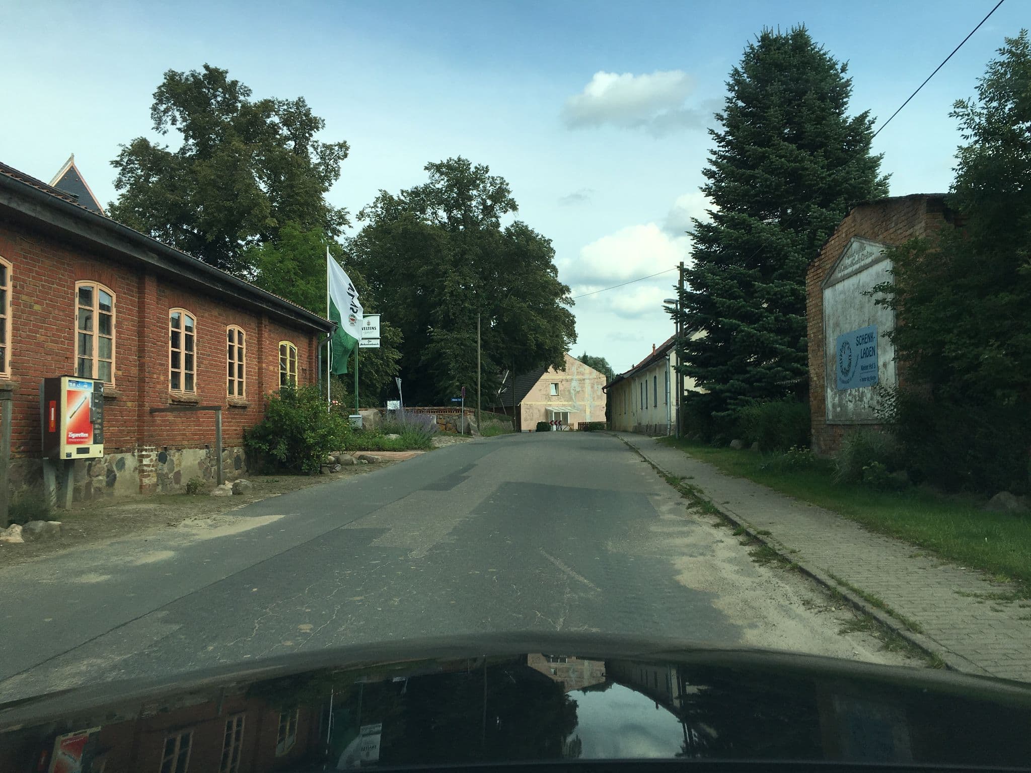 Street view near schmiede1860, Möllenhagen — © derzornigemarkus (CC BY-SA · Mapillary)