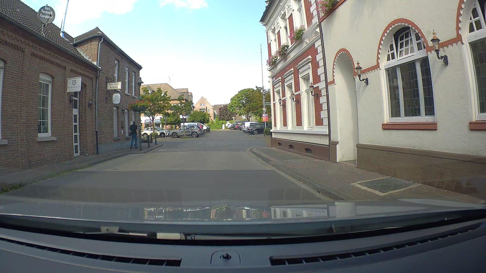 Street view near Hotel Haus Thoeren, Rheurdt — © poxonline (CC BY-SA · Mapillary)
