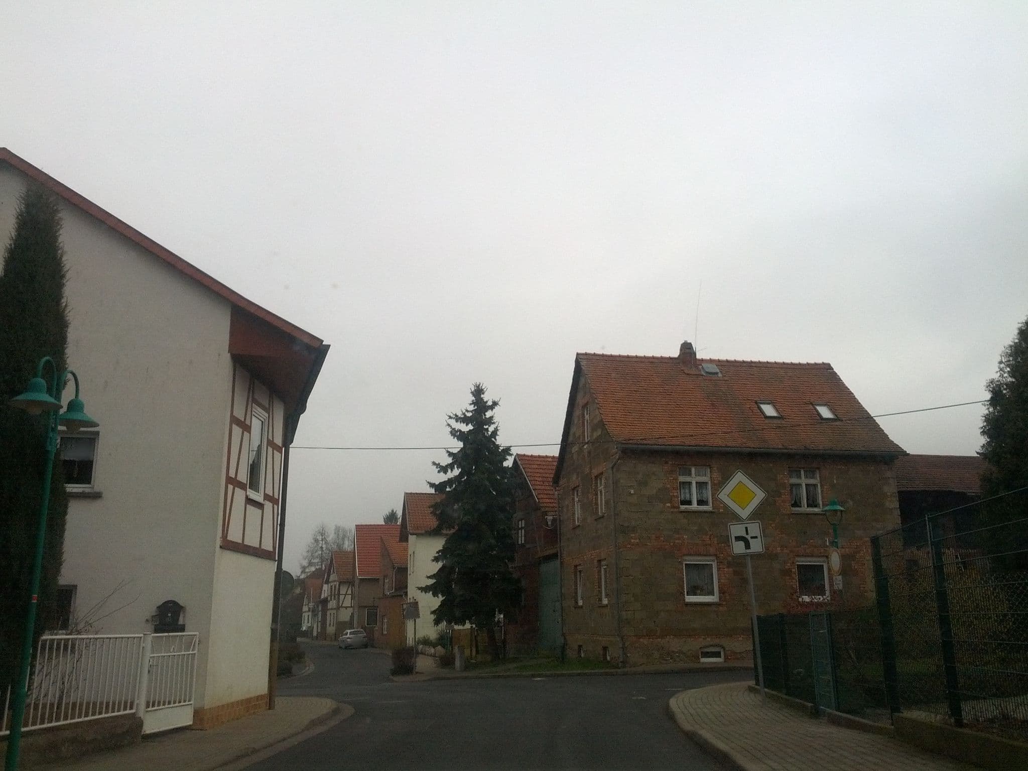 Street view near Weinbergschenke, Krauthausen — © zoegglmeyr (CC BY-SA · Mapillary)