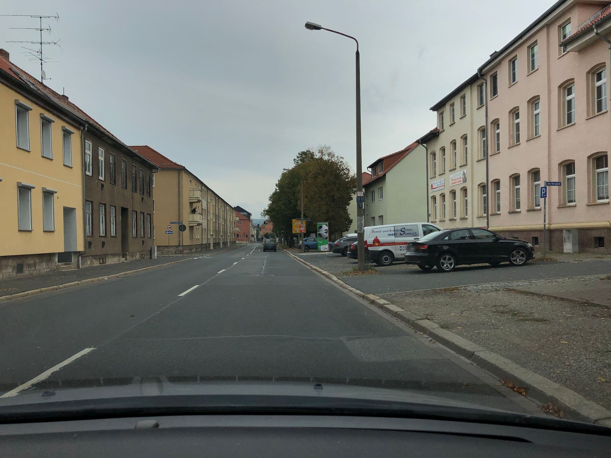 Street view near Ferienwohnung Scheve, Sondershausen — © bejotel (CC BY-SA · Mapillary)