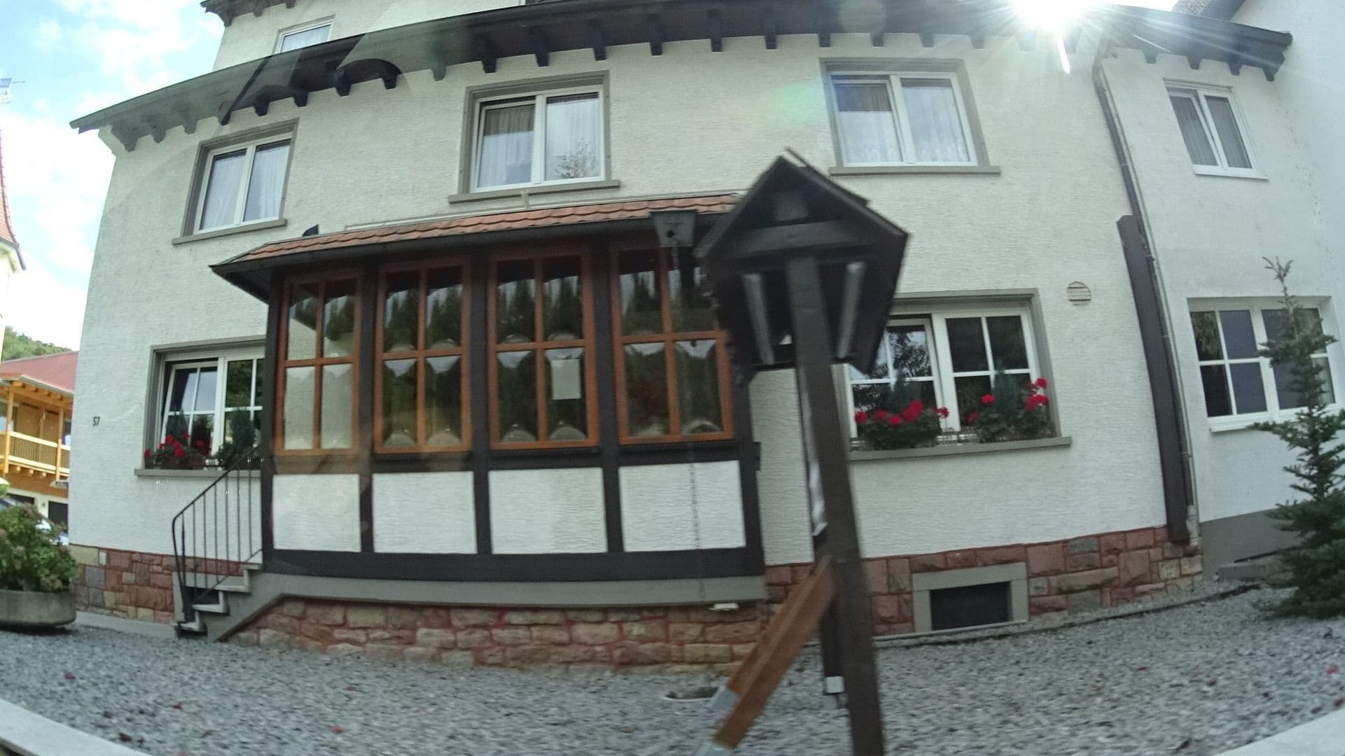 Street view near Pension Zum Kaiserwirt, Laudenbach — © ramap (CC BY-SA · Mapillary)
