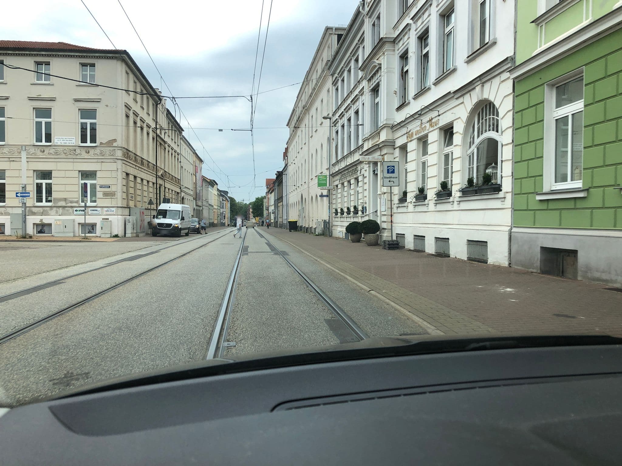 Street view near Gästehaus zum weißen Haus, Paulsstadt — © hearby1611 (CC BY-SA · Mapillary)