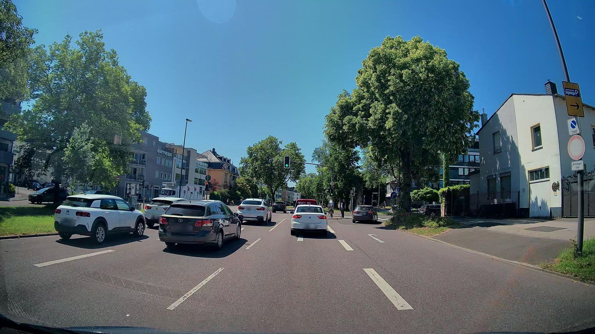 Street view near Ferienwohnung An der Schellenmauer, Trier — © kalcaaro (CC BY-SA · Mapillary)