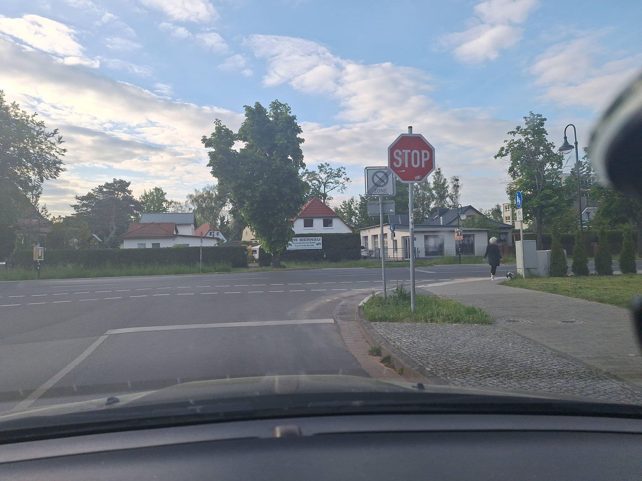 Street view near Comfort Hotel Bernau, Bernau bei Berlin — © Langfahrer (CC BY-SA · Mapillary)