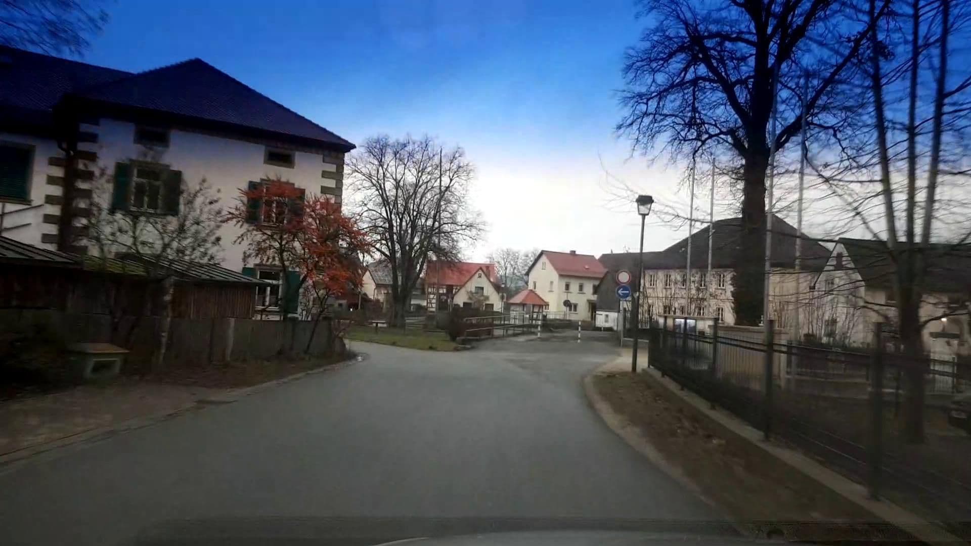 Street view near Schloß Burgellern, Scheßlitz — © r66 (CC BY-SA · Mapillary)