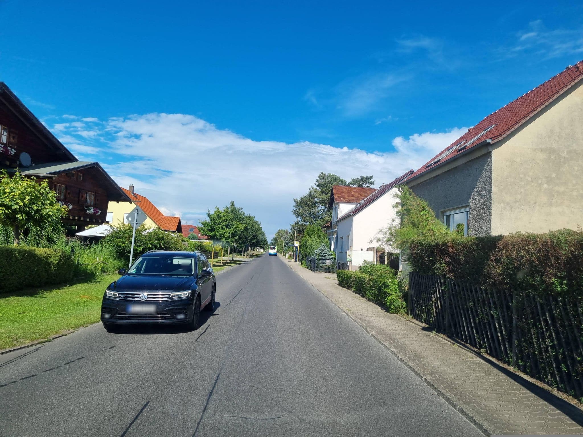 Street view near Mohrs Herzl Chalet, Werder — © dsmm (CC BY-SA · Mapillary)