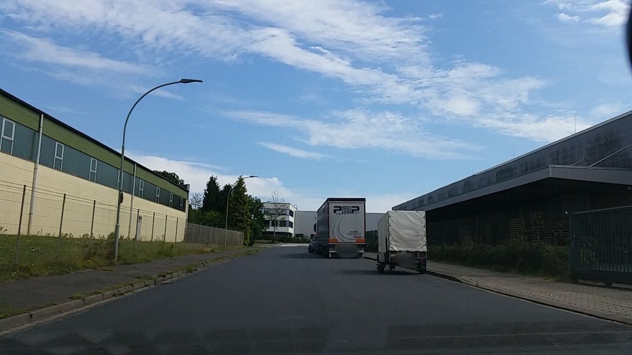 Street view near Hotel A24, Glinde — © tian (CC BY-SA · Mapillary)
