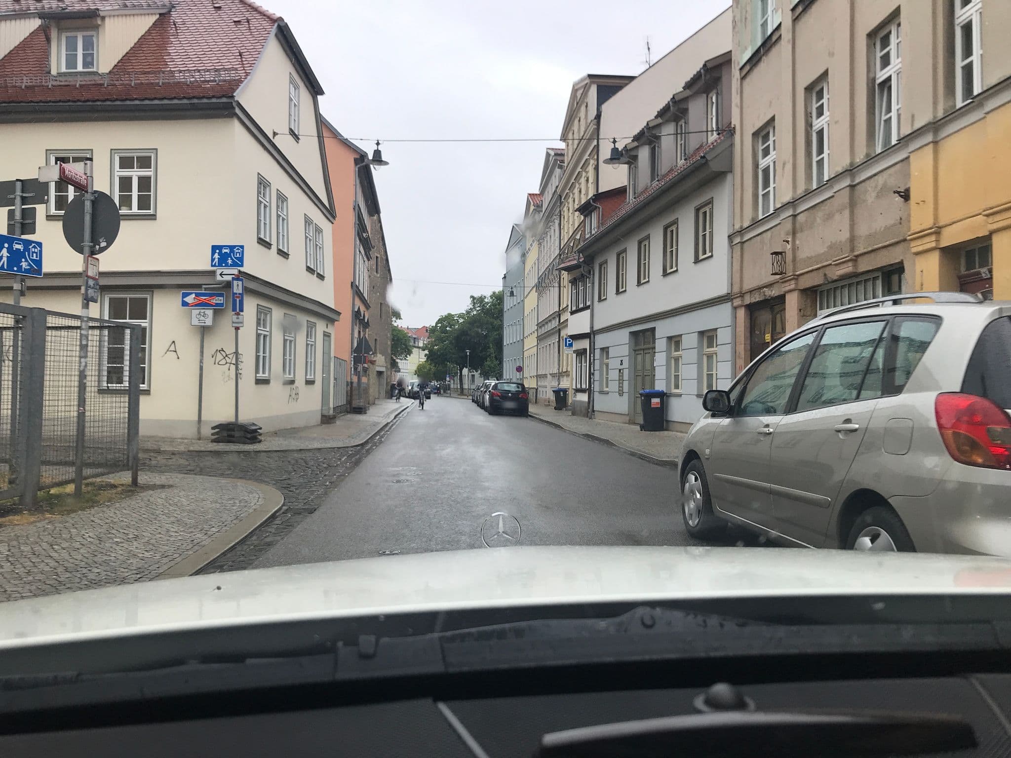 Street view near Haus Moritz, Erfurt — © saschahaberkorn (CC BY-SA · Mapillary)