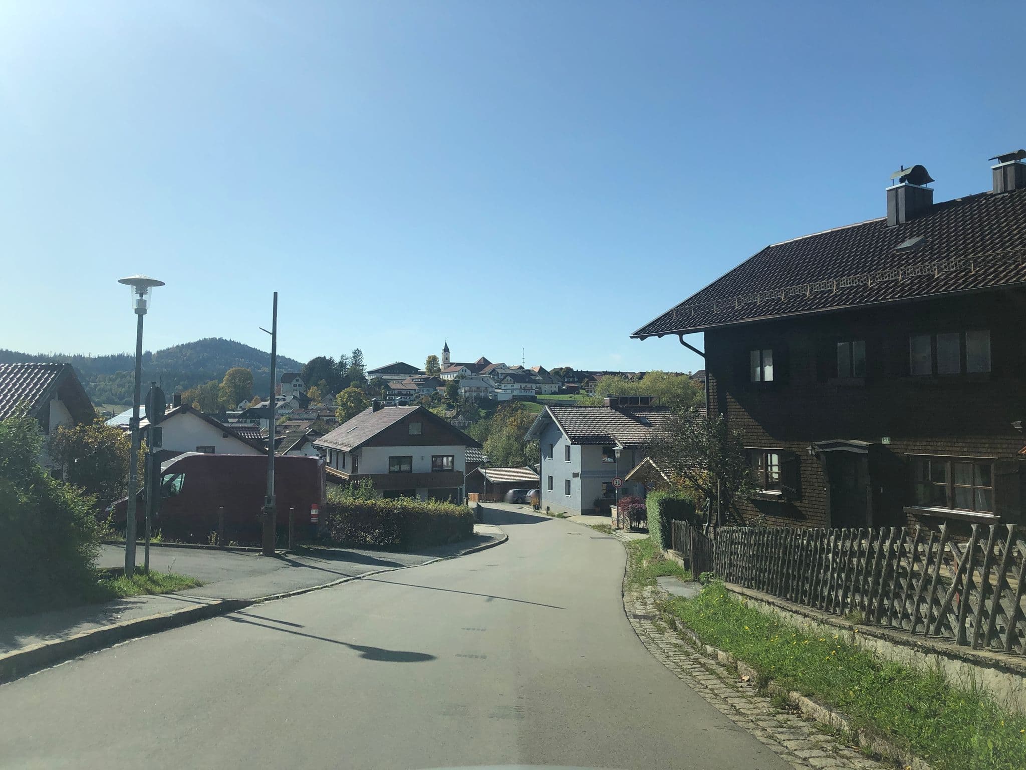 Street view near Lederer Chalets, Bodenmais — © chuck (CC BY-SA · Mapillary)