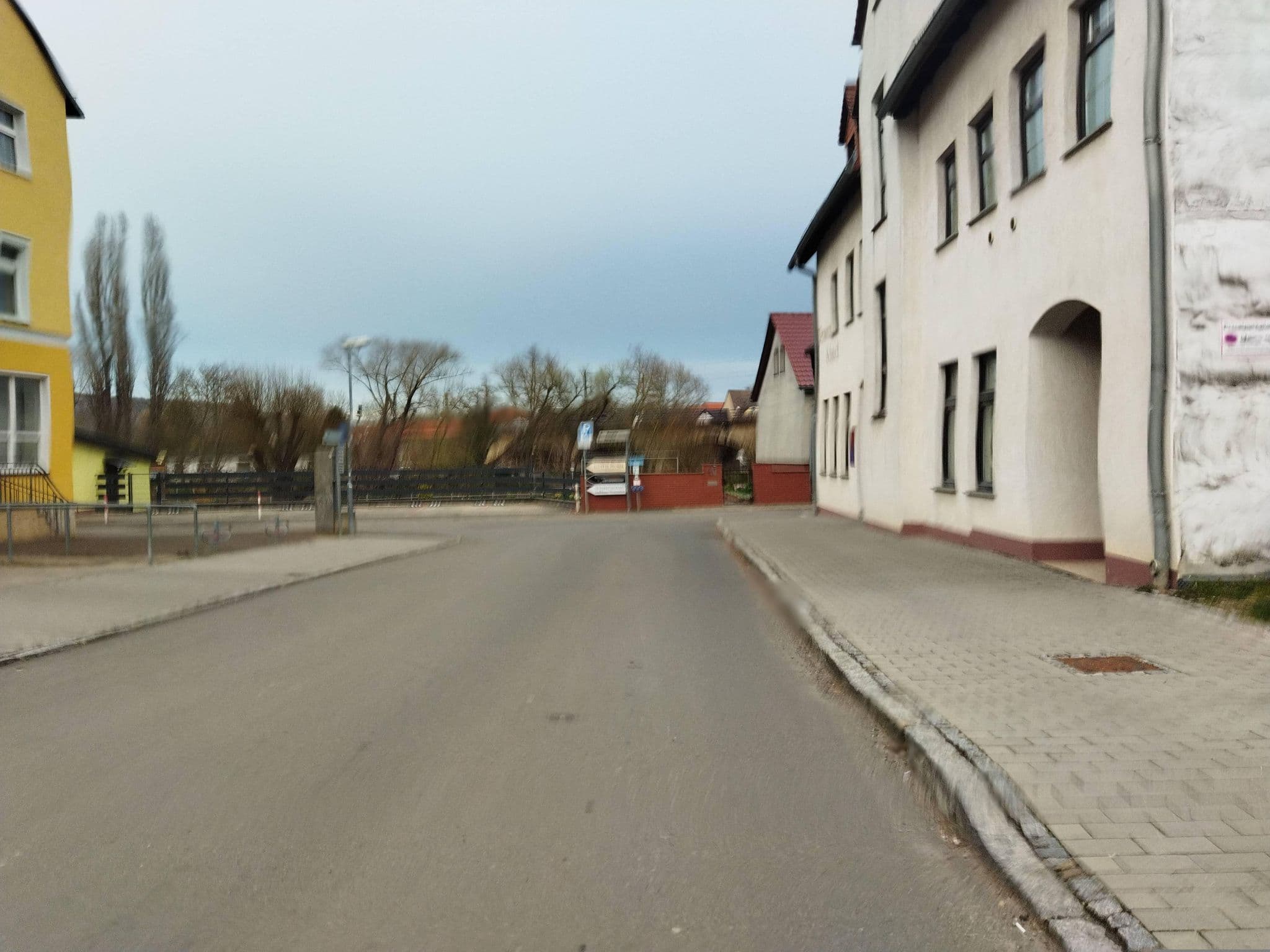 Street view near Pension Schmidt, Bad Kösen — © changchun1 (CC BY-SA · Mapillary)