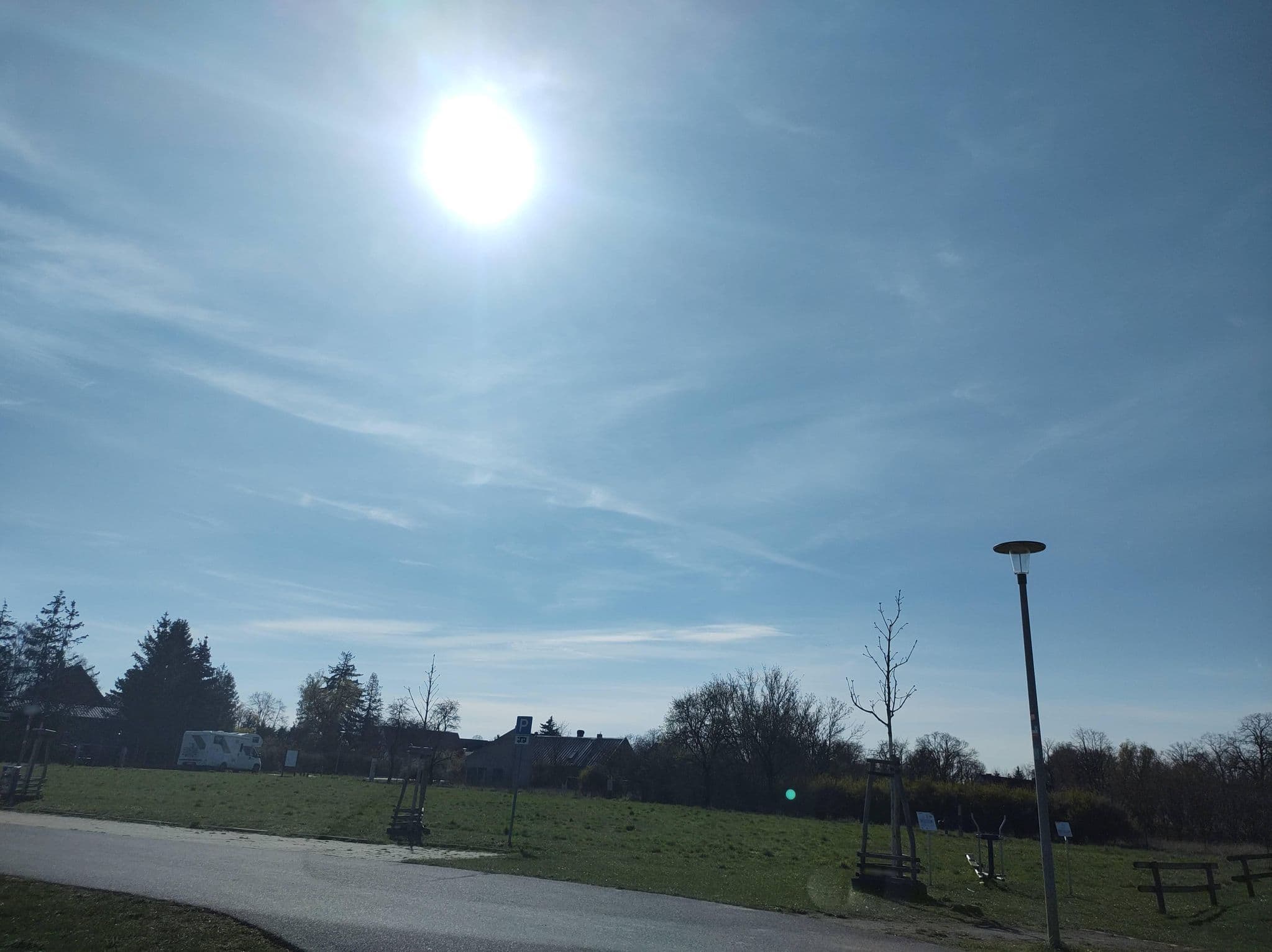 Street view near Wohnmobilstellplatz Schloss Ribbeck, Paulinenaue — © thetornado76 (CC BY-SA · Mapillary)