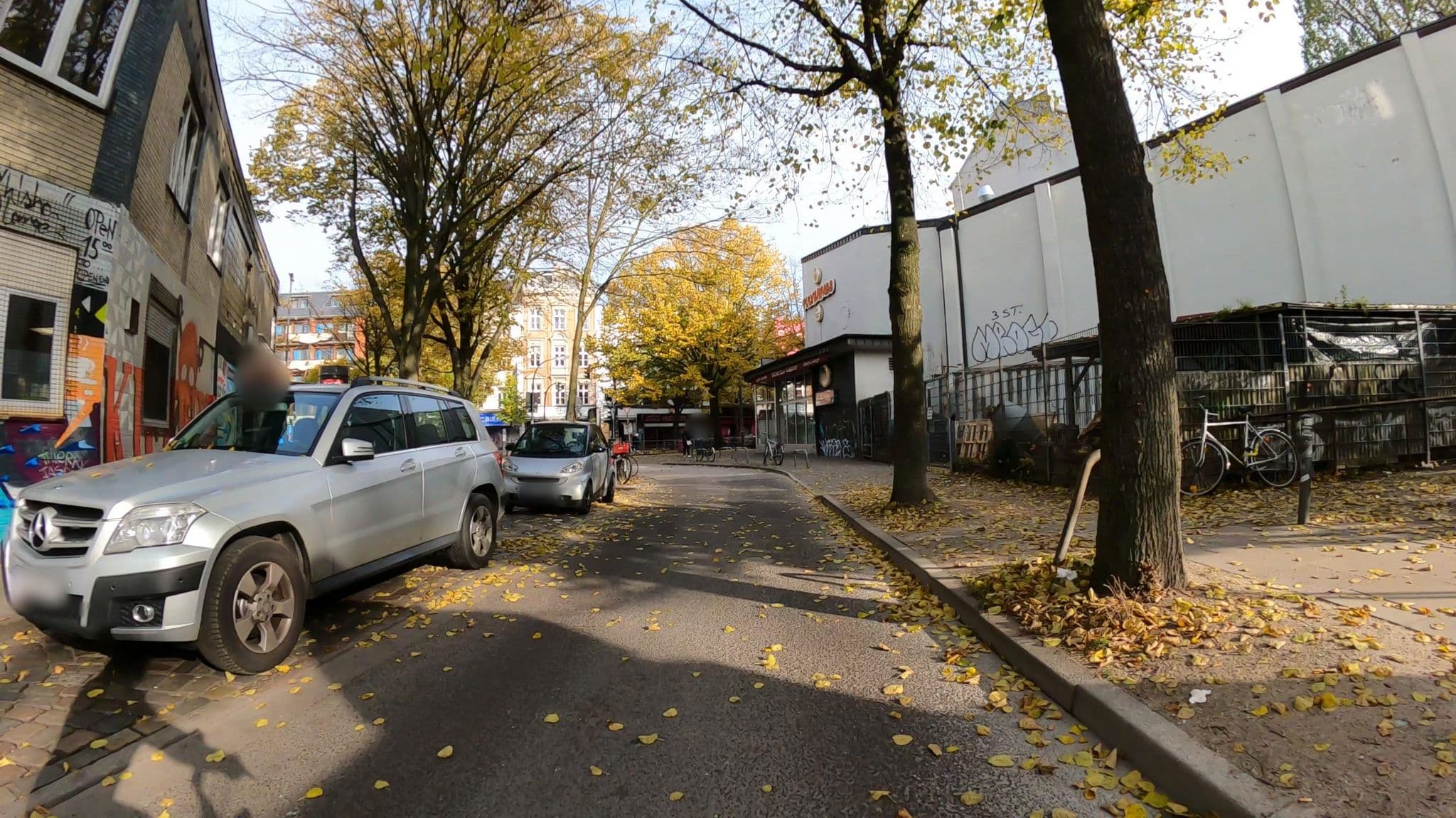 Street view near Kiezbude, Altona-Altstadt — © veloroute_hamburg (CC BY-SA · Mapillary)