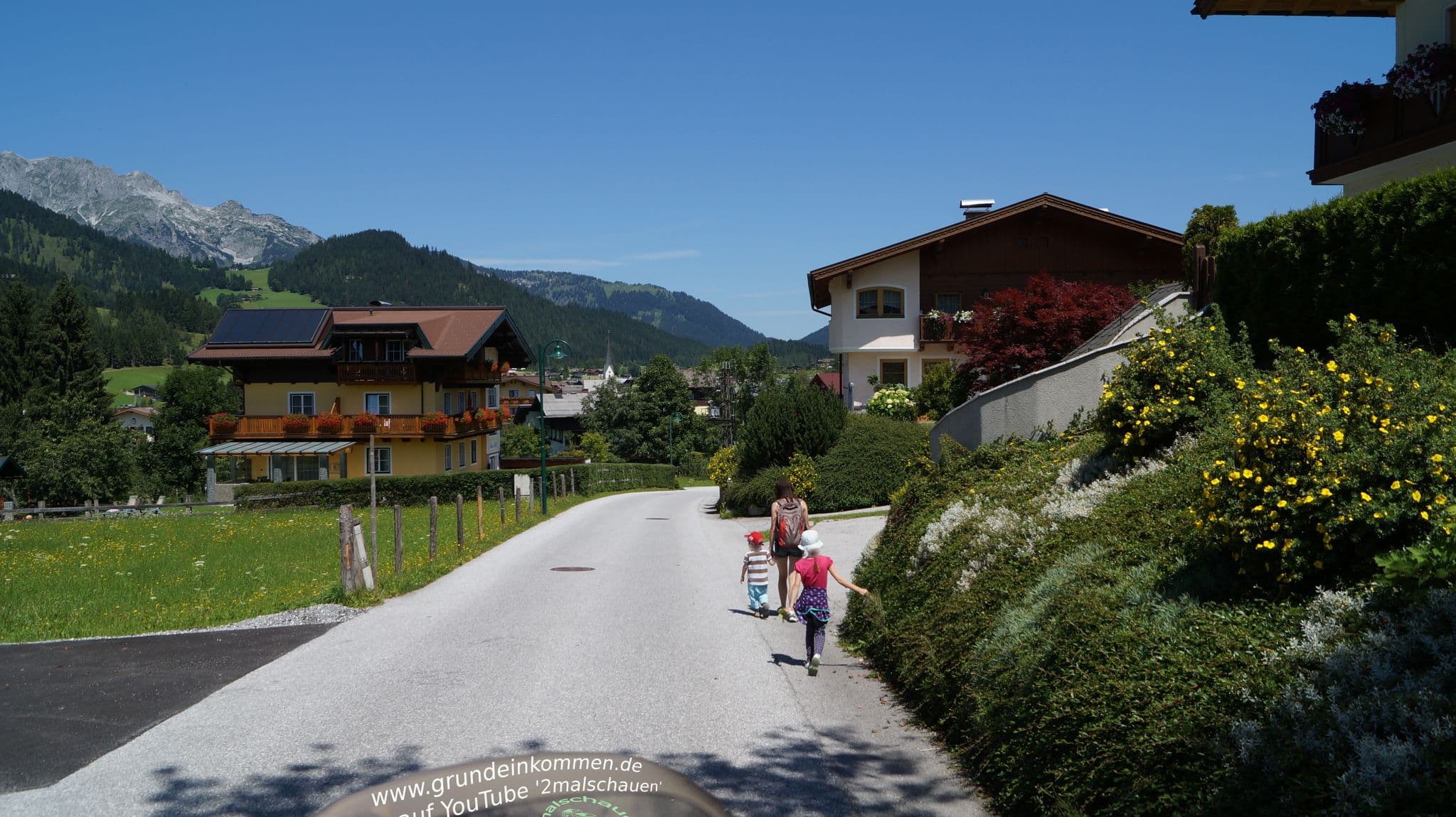 Street view near Haus Alpenblick, St. Martin of Tennengebirge — © fahrradfahrer (CC BY-SA · Mapillary)
