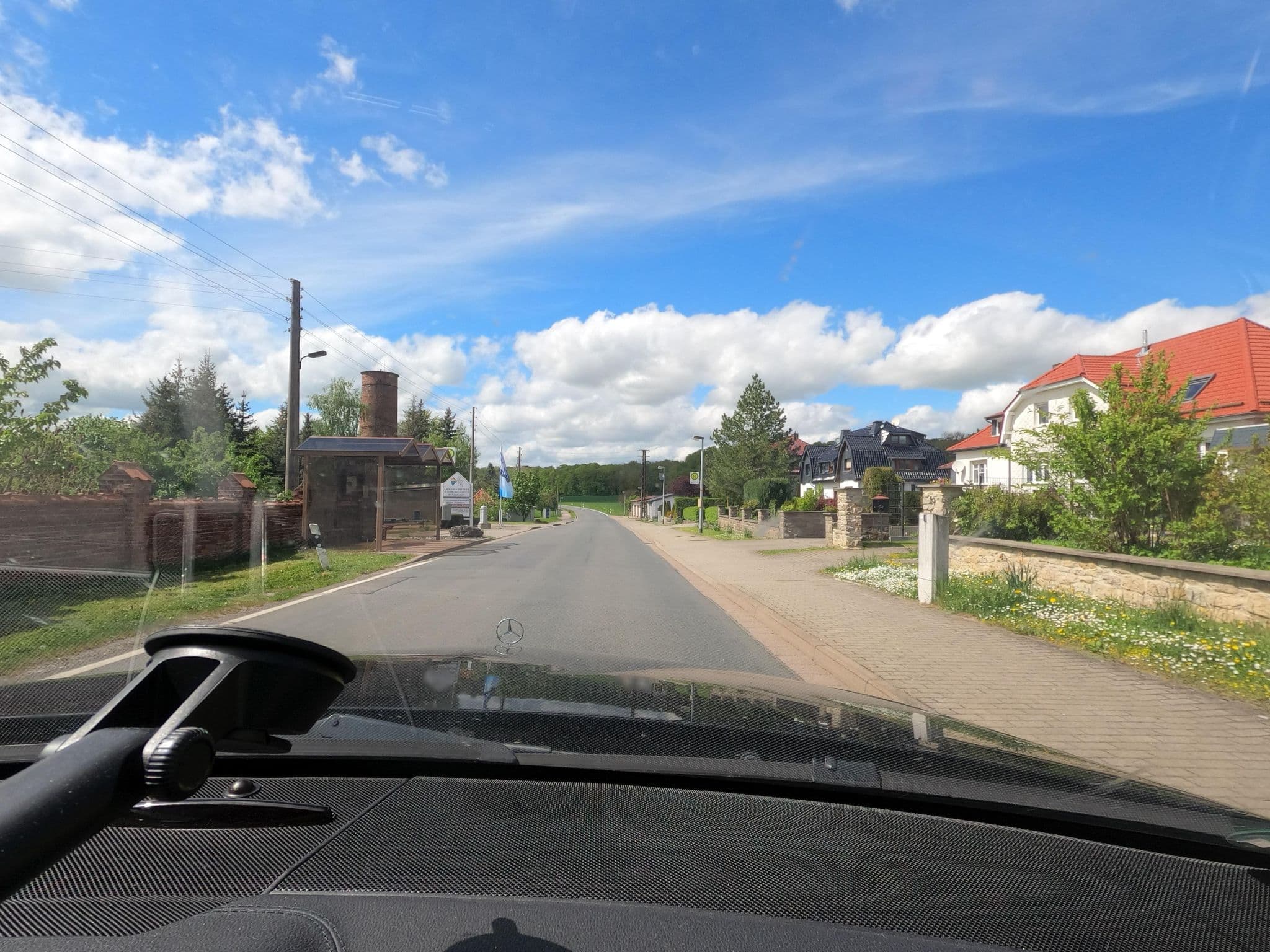 Street view near Pension Rothagen, Deuna — © saschahaberkorn (CC BY-SA · Mapillary)