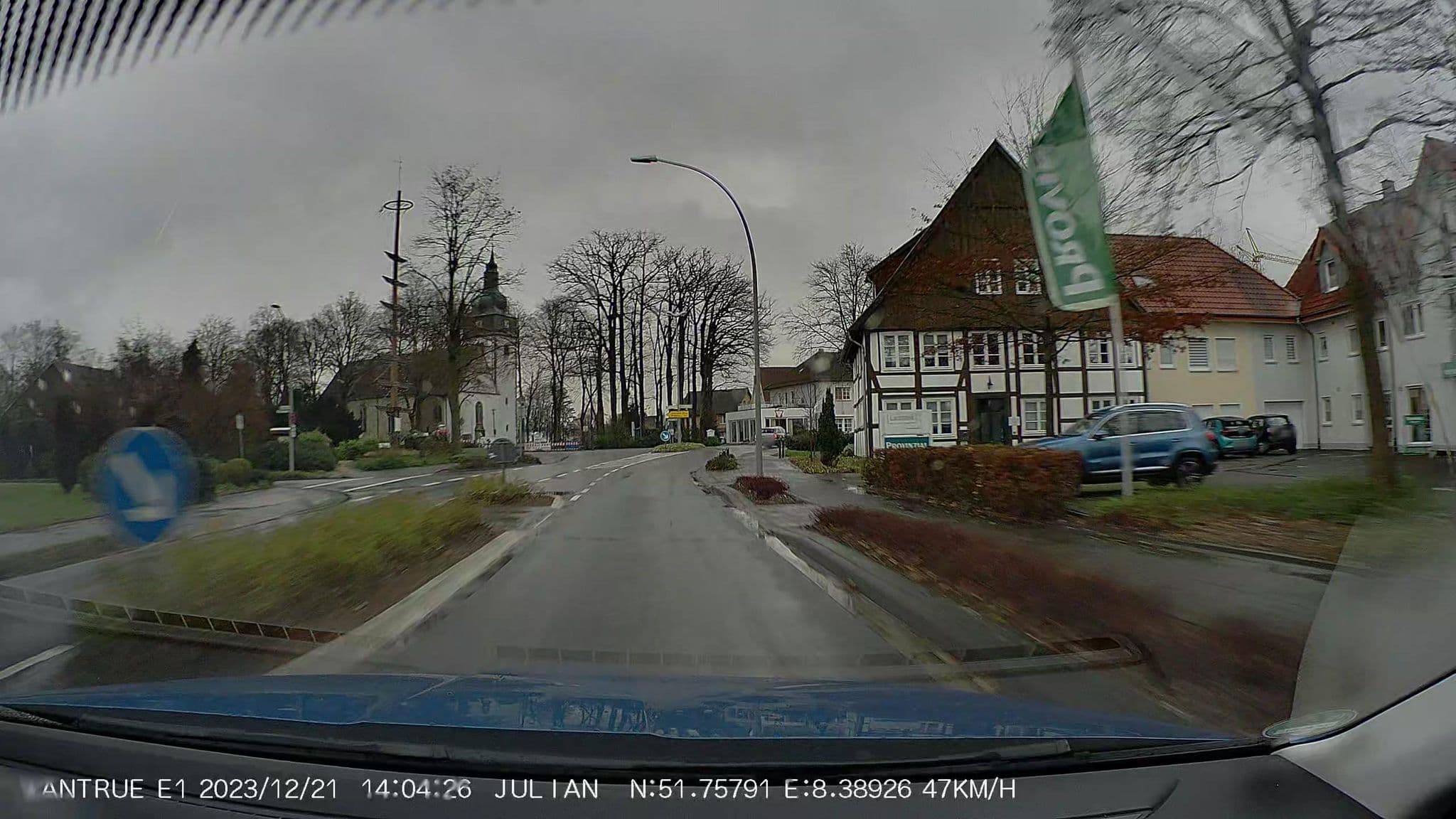 Street view near Wohnmobilstellplatz Heimathaus Mastholte, Langenberg — © nrailuj (CC BY-SA · Mapillary)