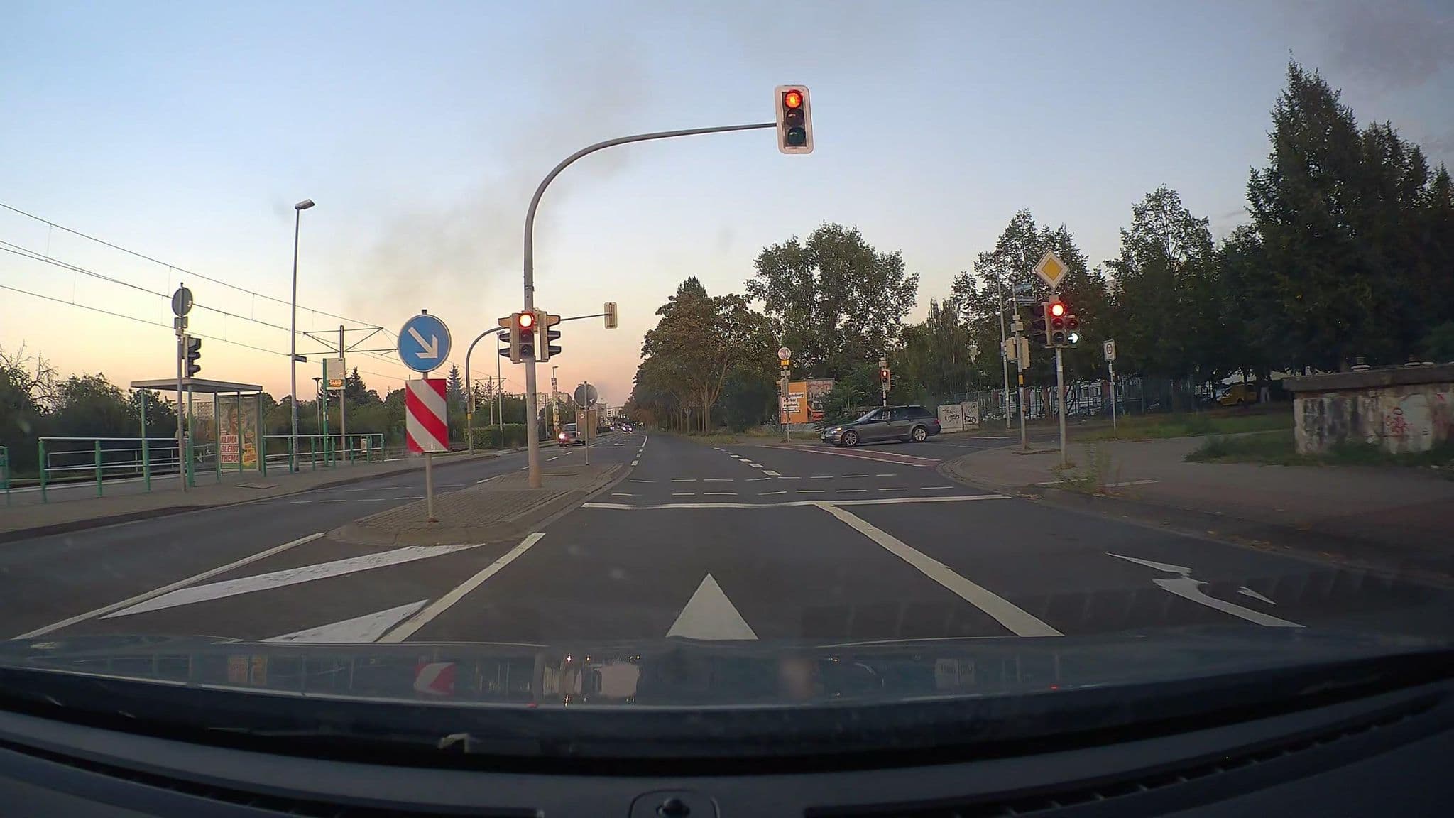 Street view near Pension Lerchenwuhne, Neue Neustadt — © poxonline (CC BY-SA · Mapillary)