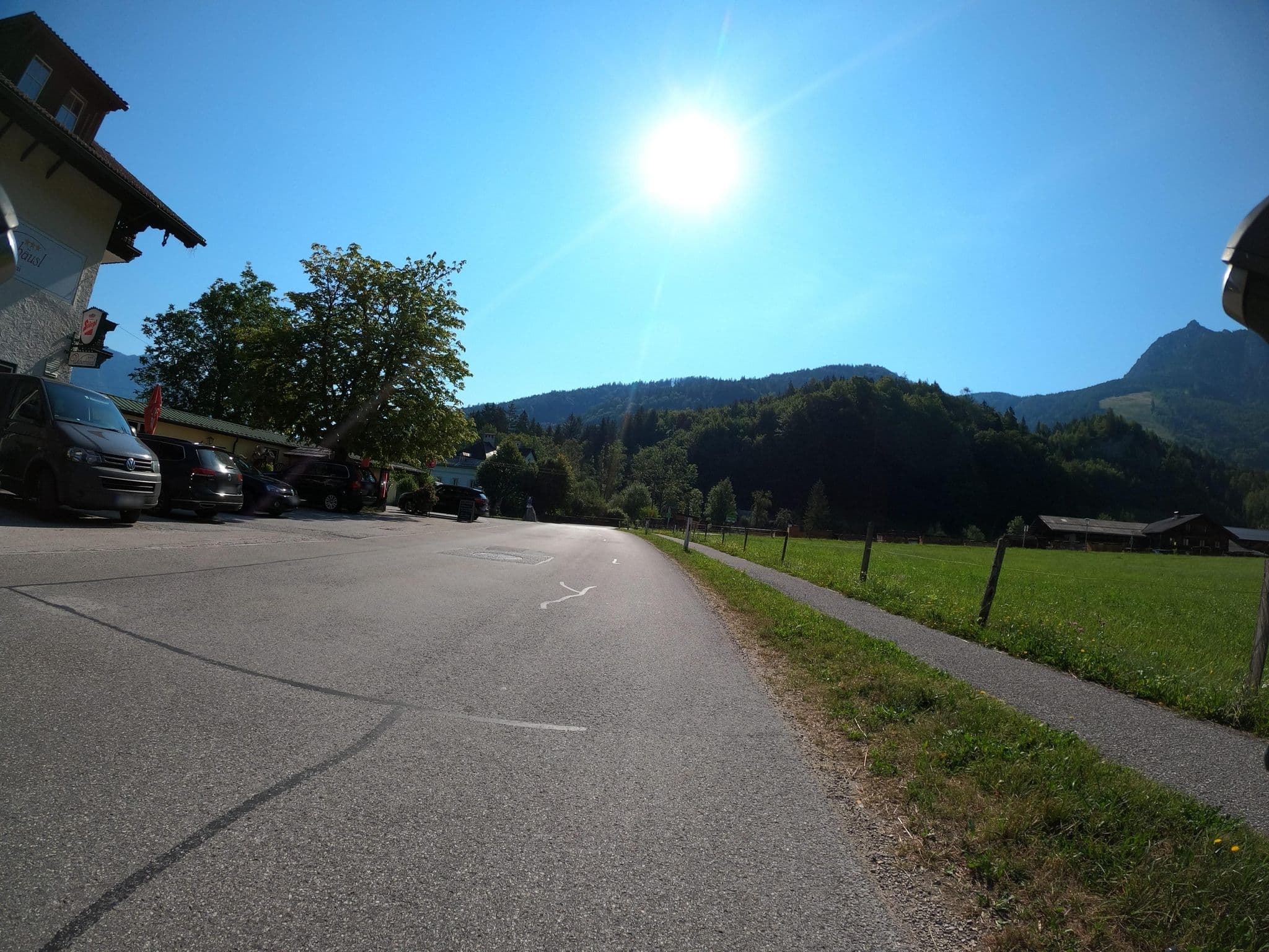Street view near Gasthof Weberhäusl, Strobl — © Langfahrer (CC BY-SA · Mapillary)