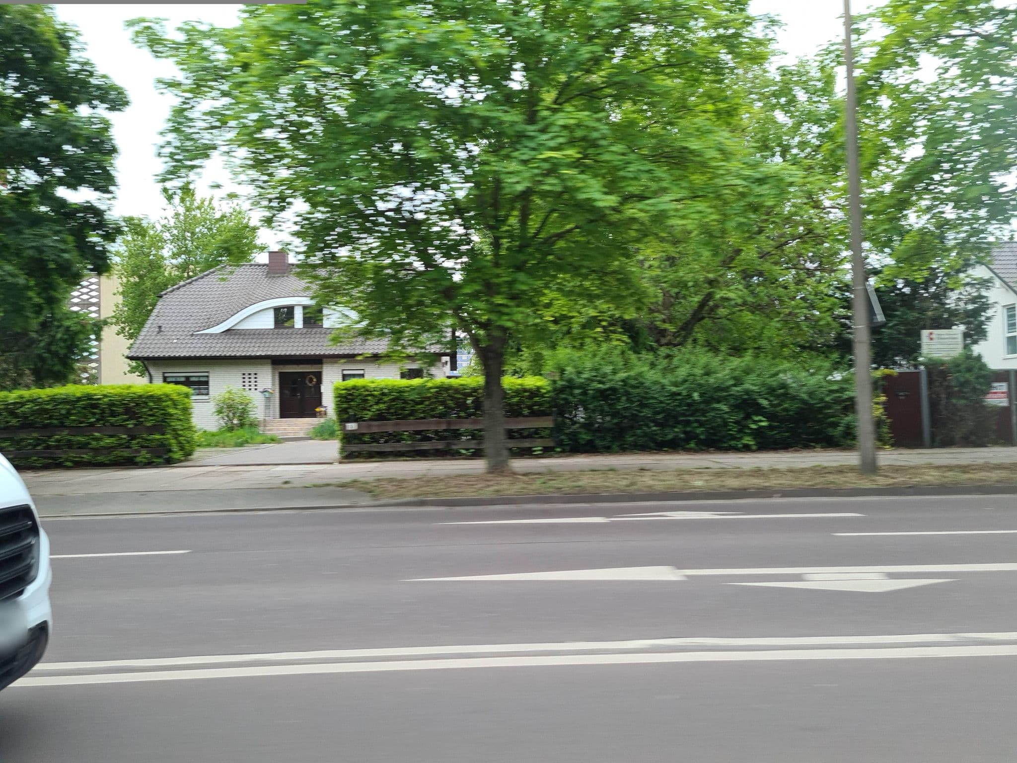 Street view near FeWo Wiese, Neue Neustadt — © nabamb (CC BY-SA · Mapillary)
