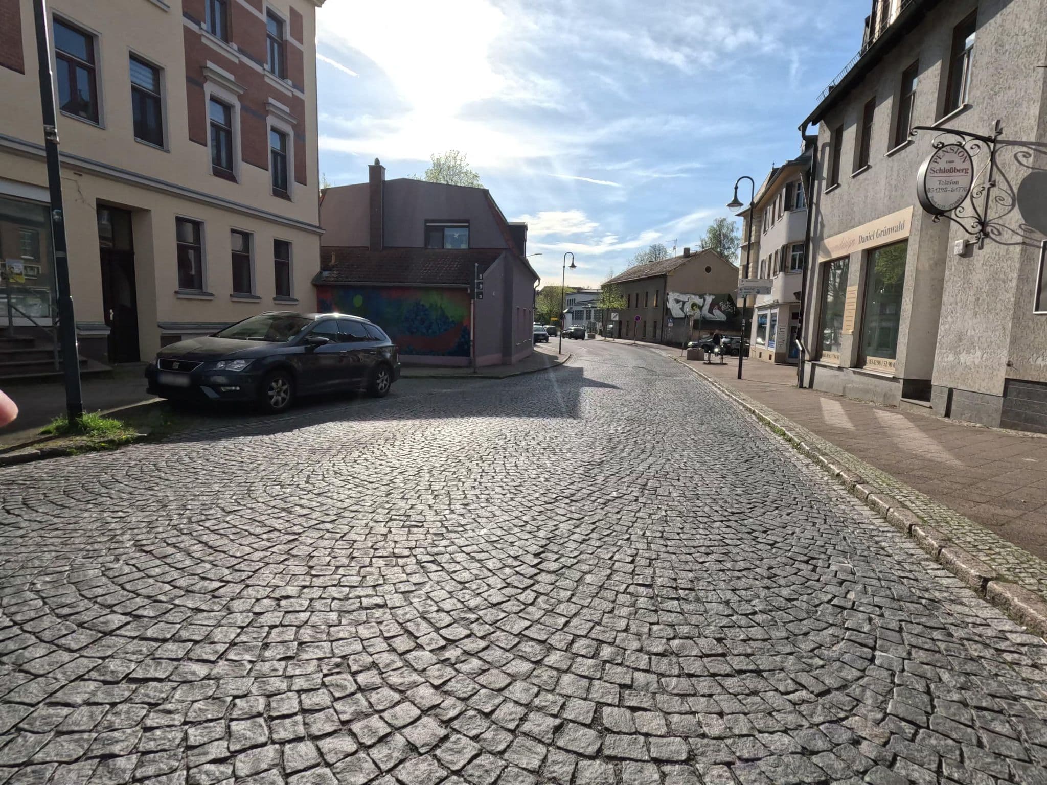 Street view near Pension zum Schloßberg, Taucha — © kopra (CC BY-SA · Mapillary)