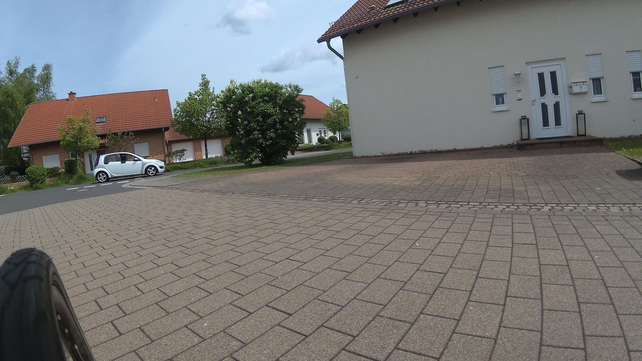 Street view near Stay Eden MOONSTONE, Landstuhl — © teddy73 (CC BY-SA · Mapillary)