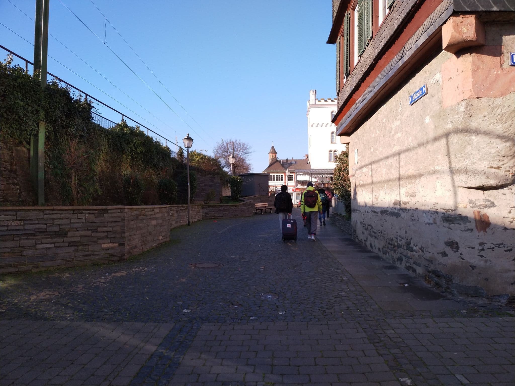 Street view near Hotel Haus Berlin, Kaub — © ente (CC BY-SA · Mapillary)