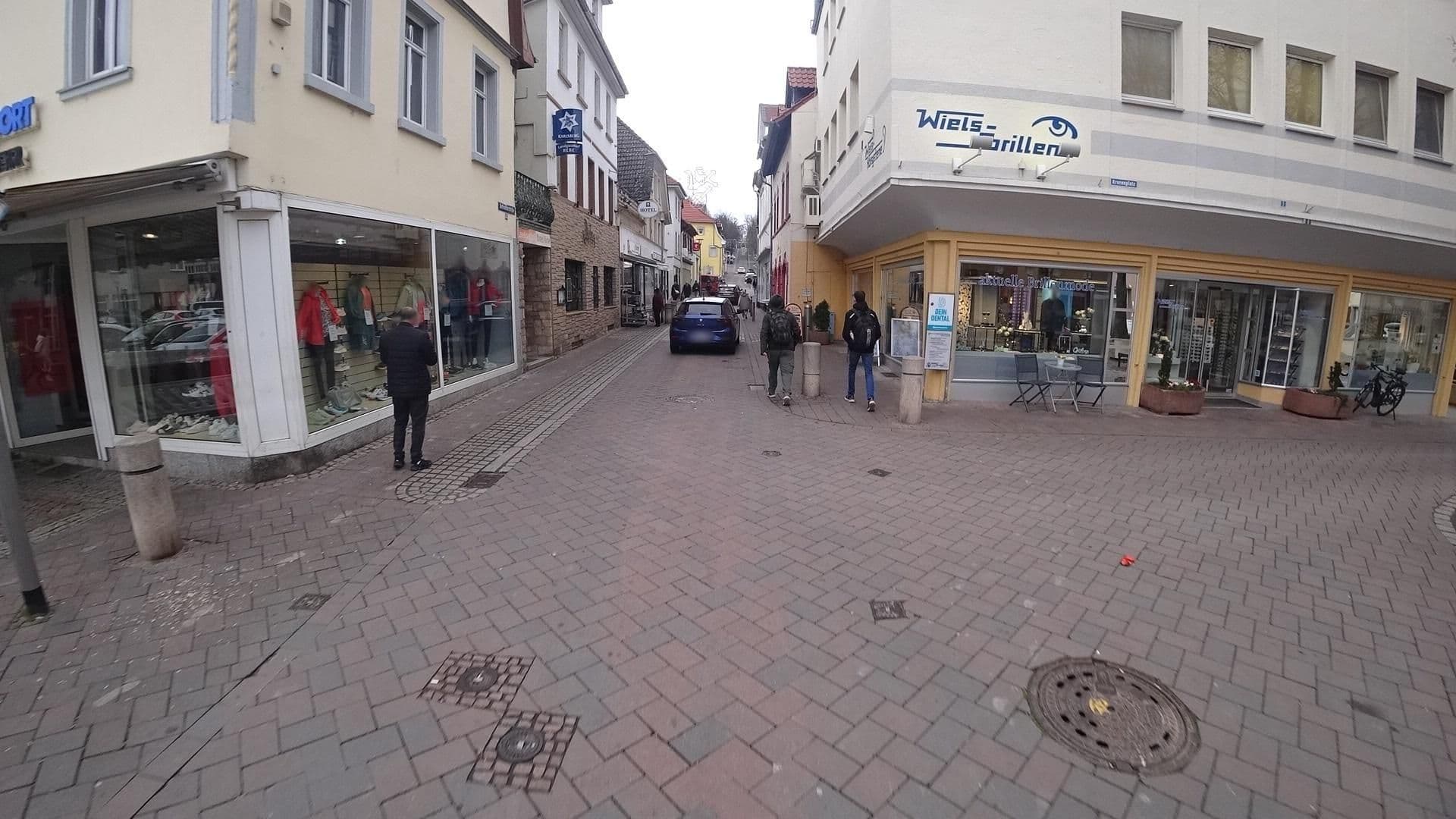 Street view near Landgasthof Hotel Rebe Alzey, Alzey — © Vosgivince (CC BY-SA · Mapillary)
