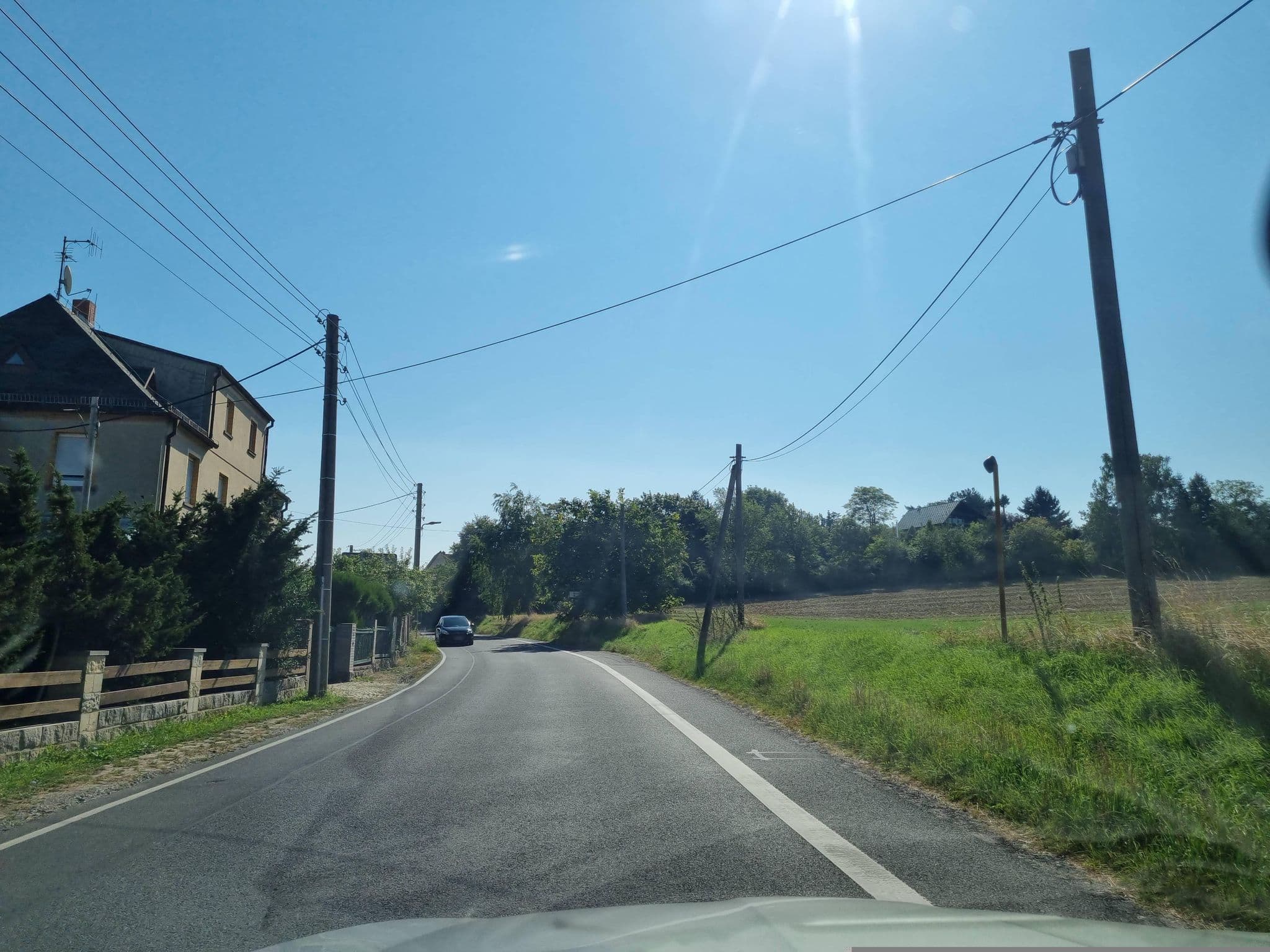 Street view near Ferienwohung Reichenberg "Am Gallberg", Radebeul — © dsmm (CC BY-SA · Mapillary)