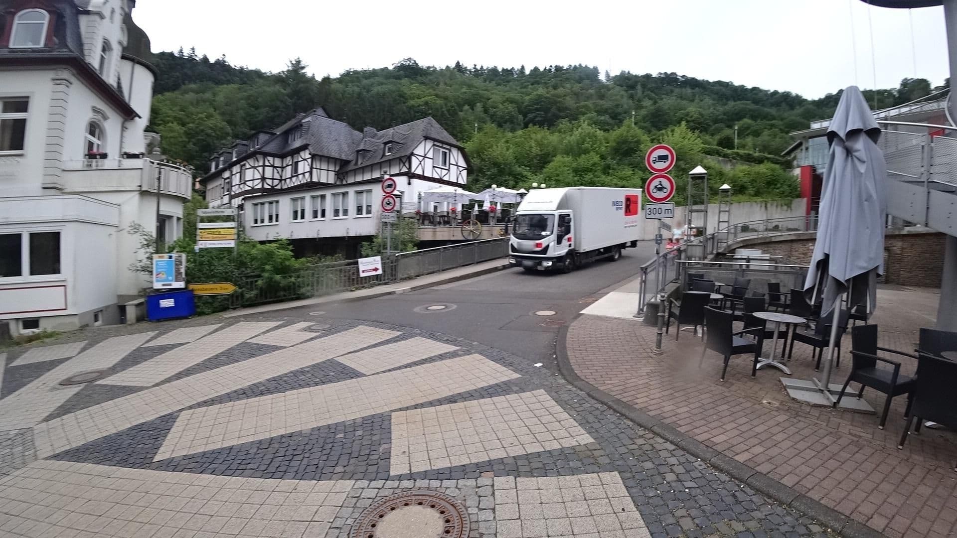 Street view near Romantika, Bausendorf — © PSMSLP (CC BY-SA · Mapillary)