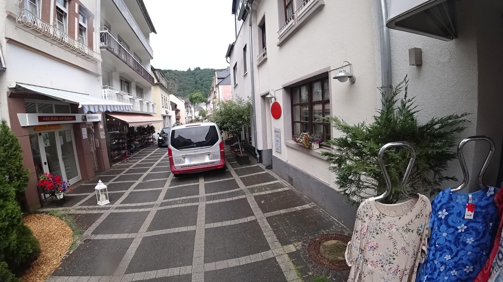 Street view near Ferienwohnungen Schenk Schmitz, Bausendorf — © PSMSLP (CC BY-SA · Mapillary)
