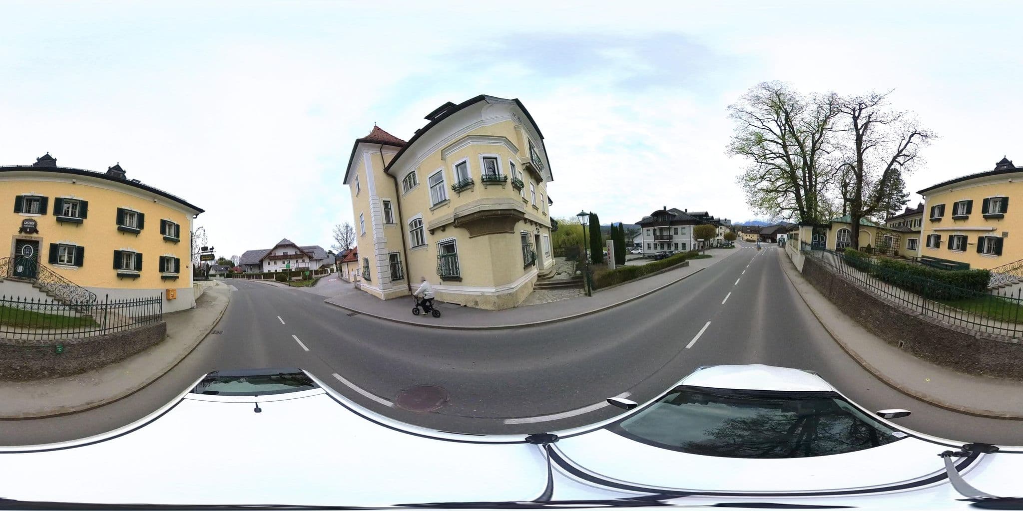 Street view near Friesacher, Anif — © osmplus_org (CC BY-SA · Mapillary)